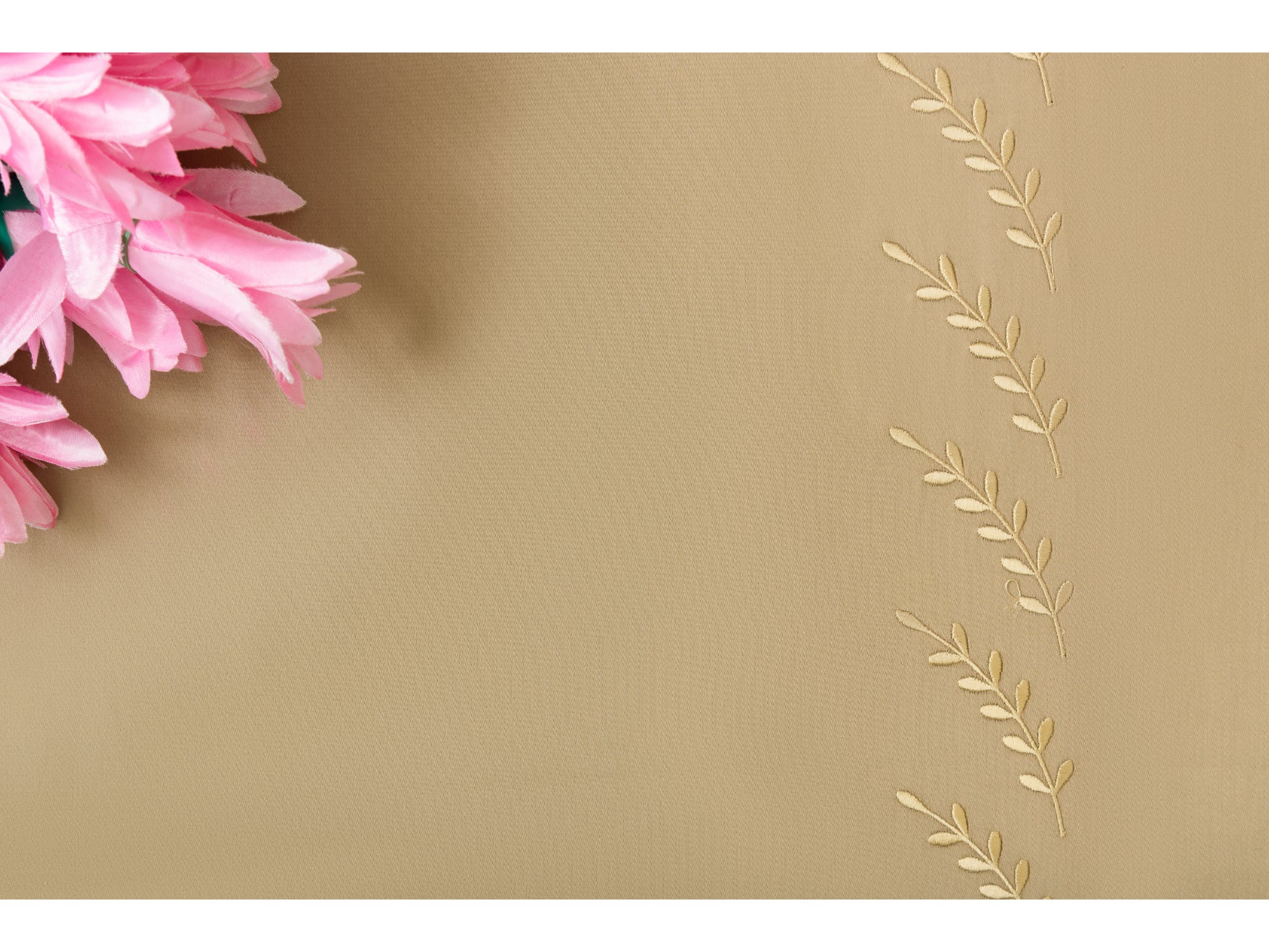 EMBROIDERY BEDSHEET 100% COTTON (3PCS) - Bedding Bliss