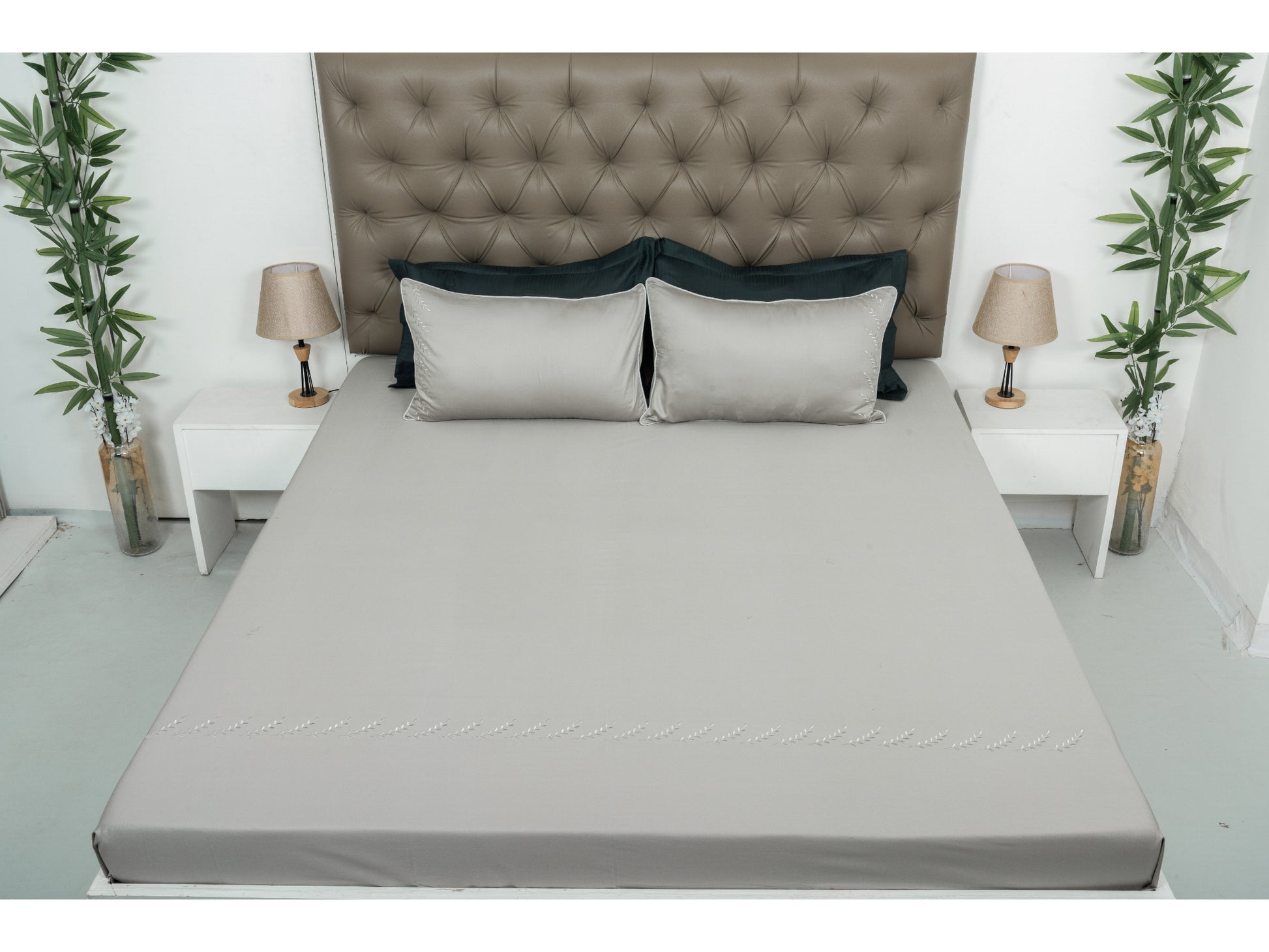 EMBROIDERY BEDSHEET 100% COTTON (3PCS) - Bedding Bliss
