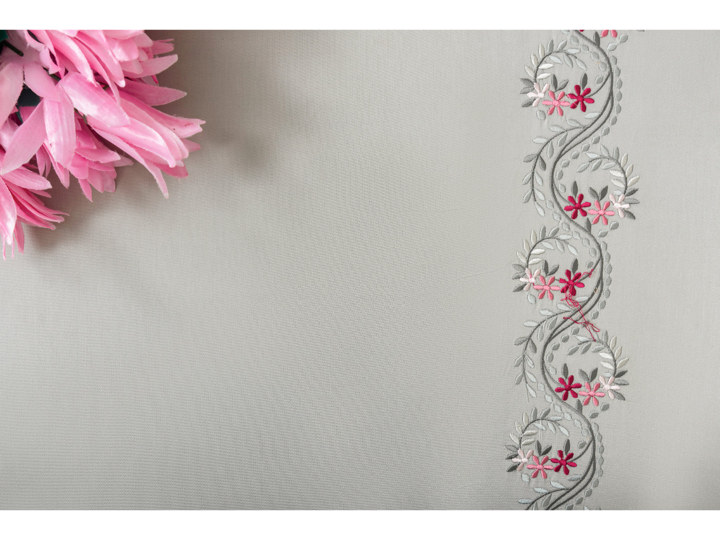 EMBROIDERY BEDSHEET 100% COTTON (3PCS)
