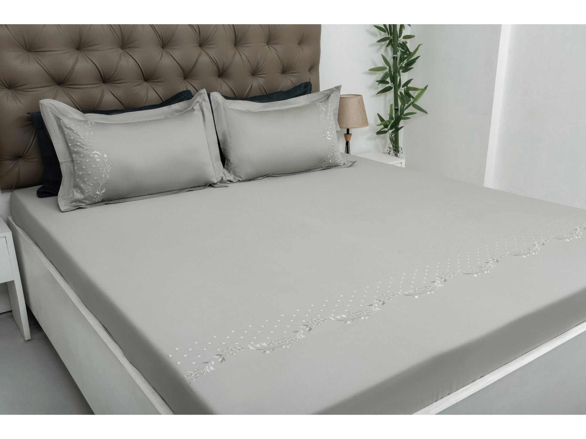 EMBROIDERY BEDSHEET 100% COTTON (3PCS) - Bedding Bliss