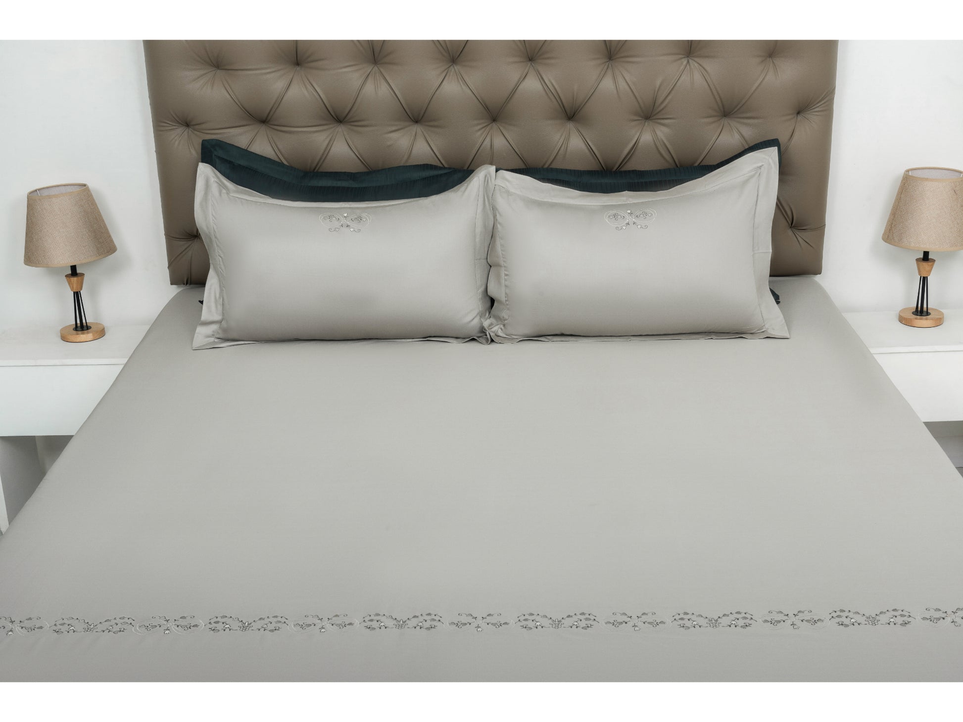 EMBROIDERY BEDSHEET 100% COTTON (3PCS) - Bedding Bliss