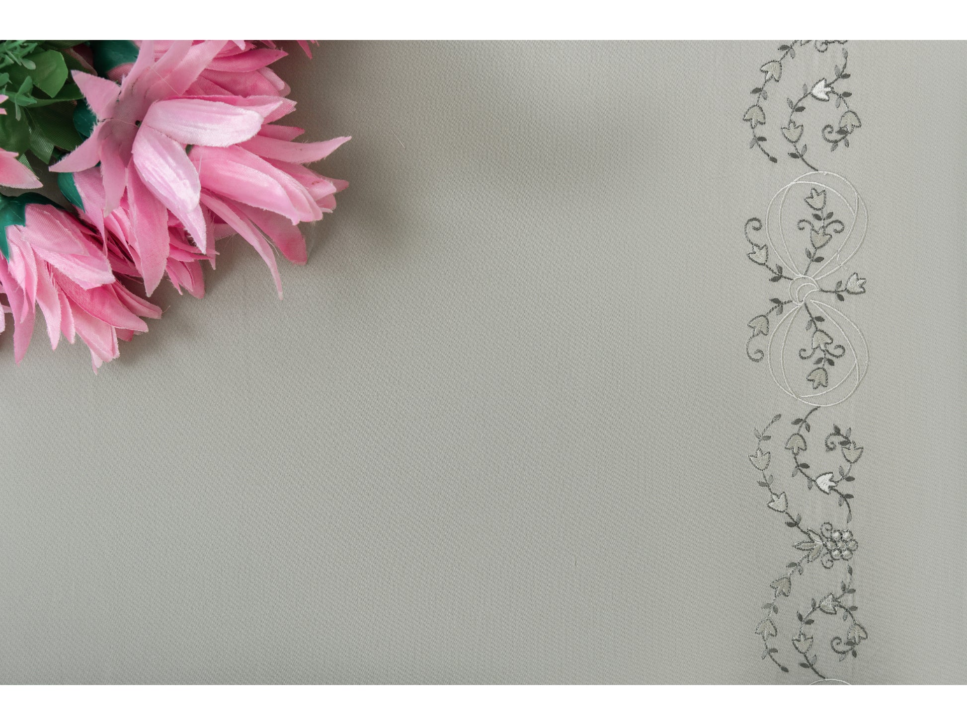 EMBROIDERY BEDSHEET 100% COTTON (3PCS) - Bedding Bliss