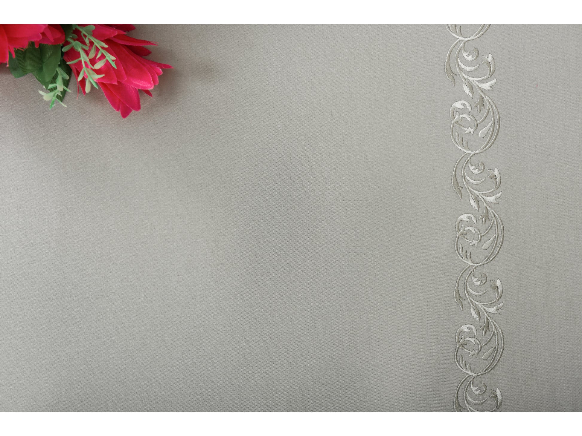 EMBROIDERY BEDSHEET 100% COTTON (3PCS) - Bedding Bliss