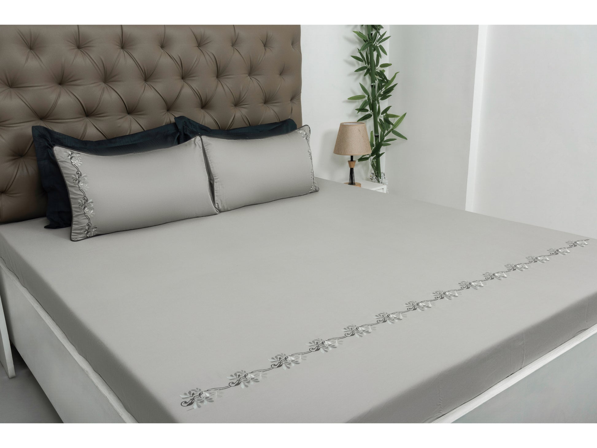 EMBROIDERY BEDSHEET 100% COTTON (3PCS) - Bedding Bliss