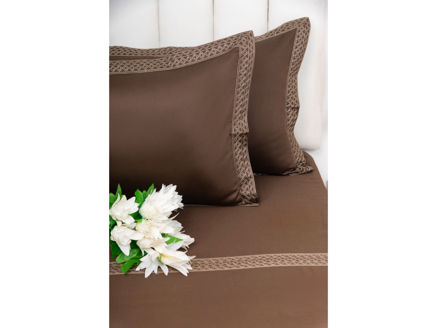 EMBROIDERY BEDSHEET 100% COTTON (3PCS) - Bedding Bliss