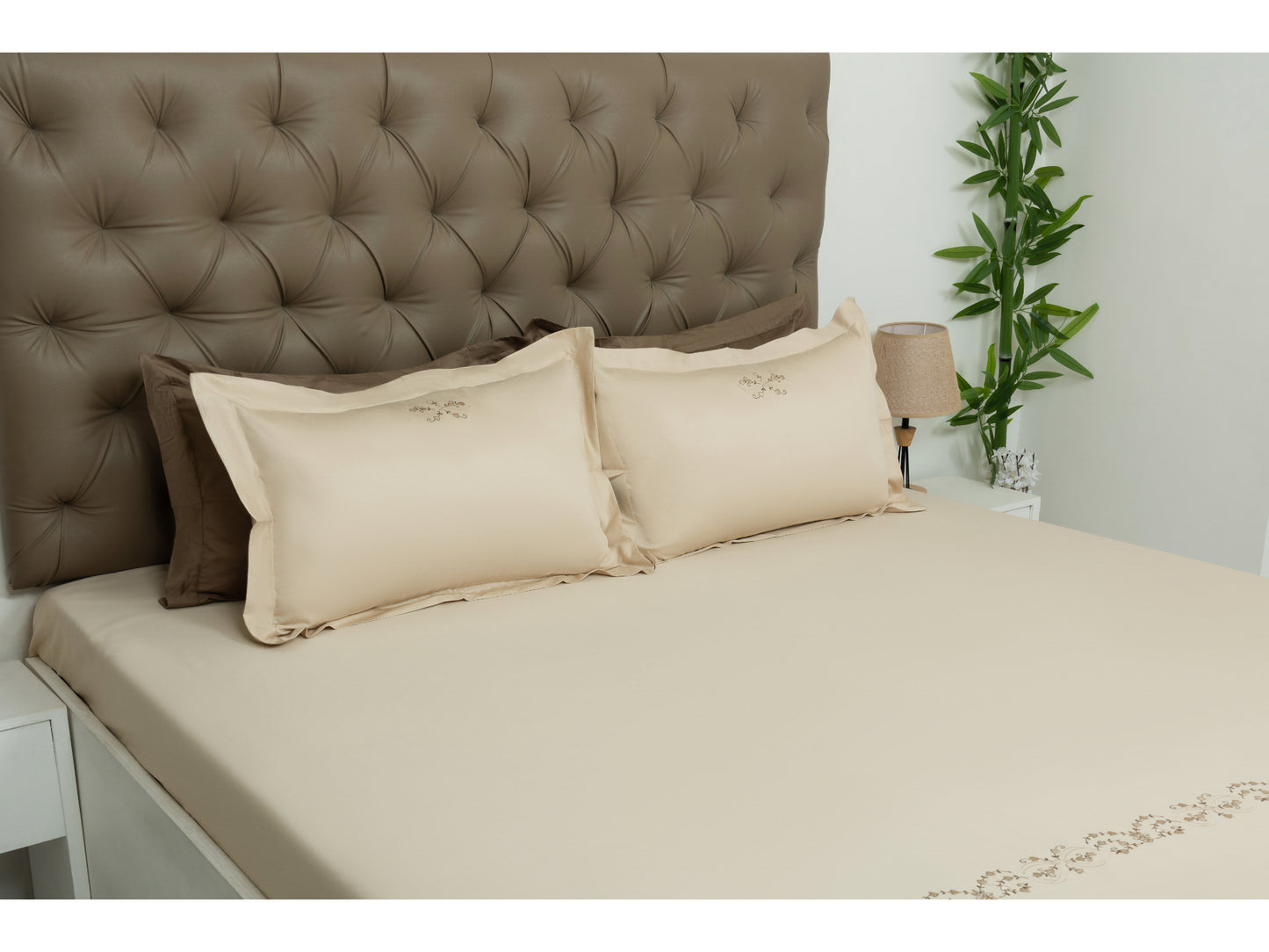 EMBROIDERY BEDSHEET 100% COTTON (3PCS)
