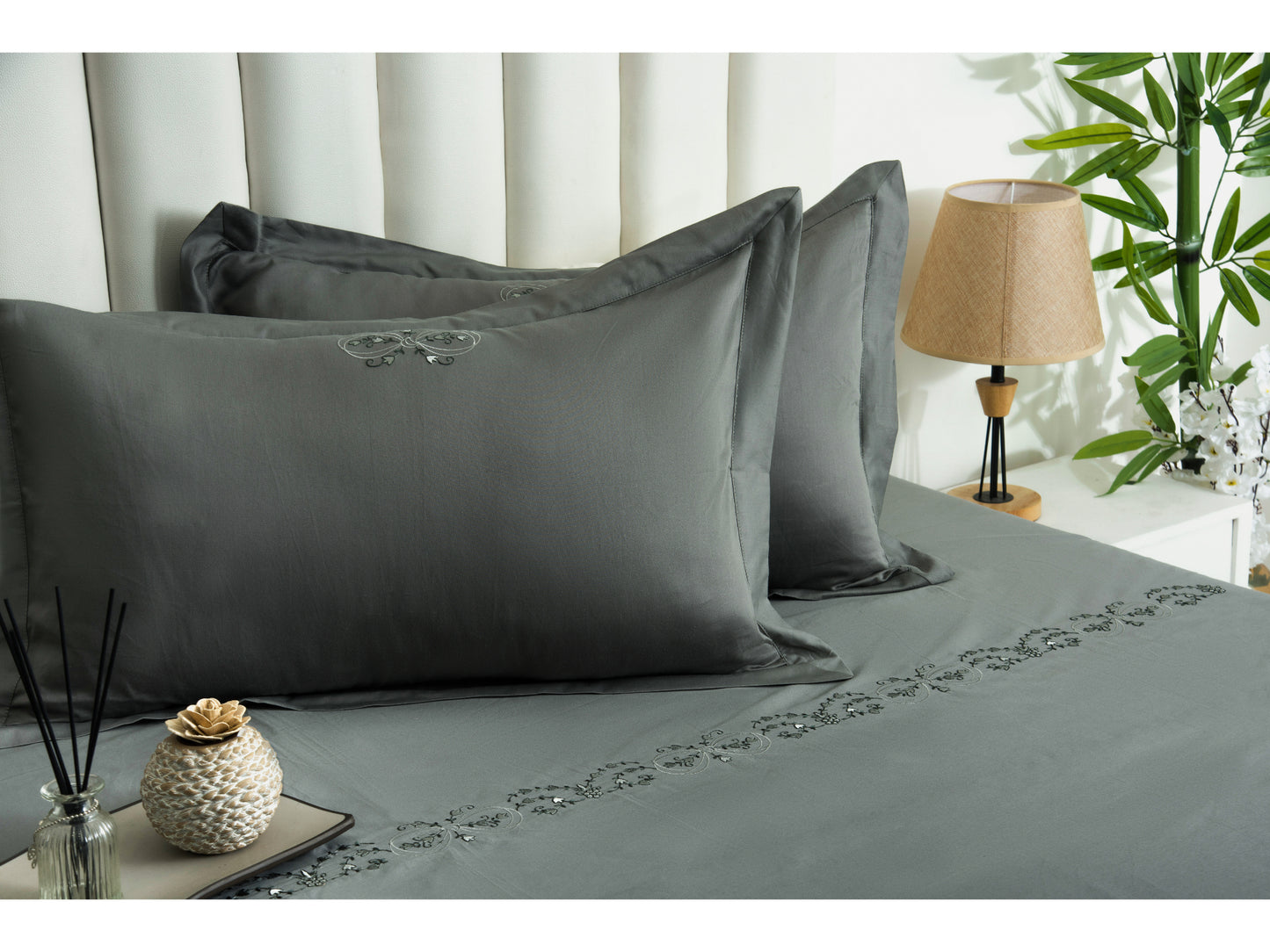 EMBROIDERY BEDSHEET 100% COTTON (3PCS)