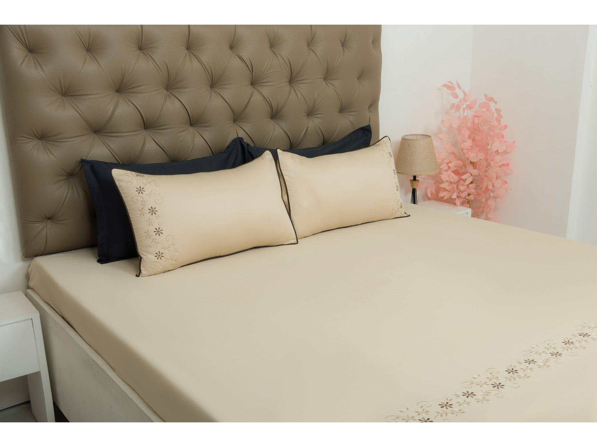 EMBROIDERY BEDSHEET 100% COTTON (3PCS) - Bedding Bliss