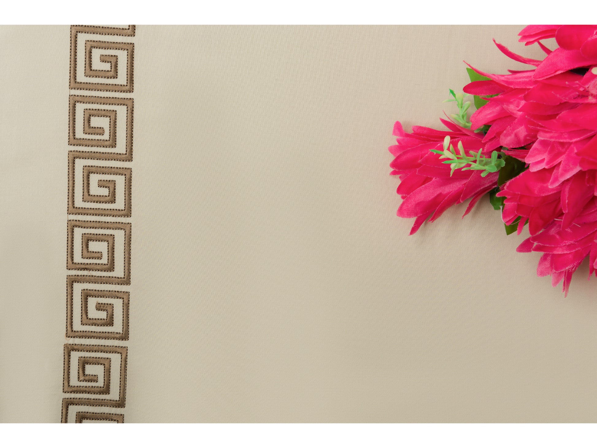 EMBROIDERY BEDSHEET 100% COTTON (3PCS) - Bedding Bliss