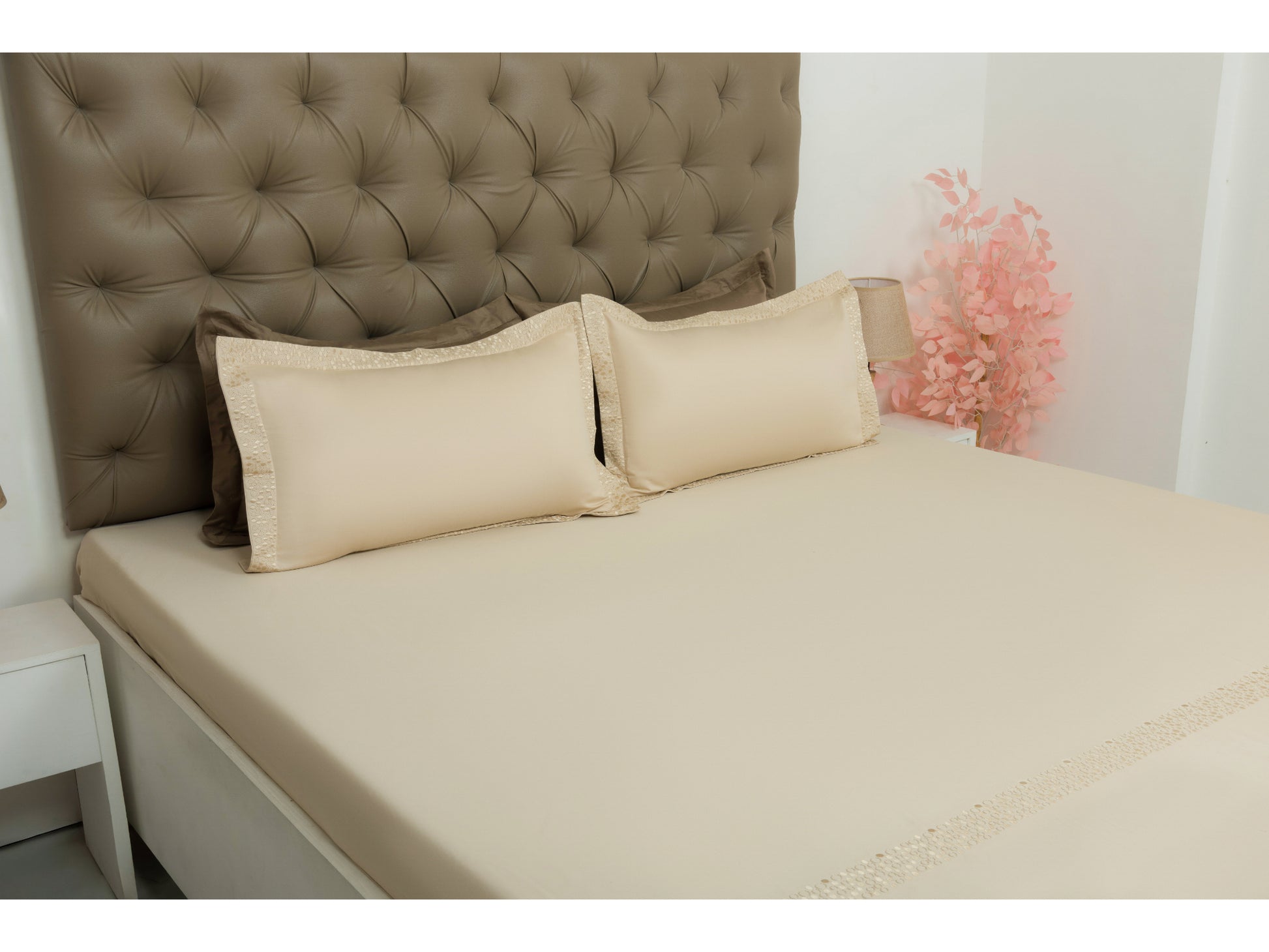 EMBROIDERY BEDSHEET 100% COTTON (3PCS) - Bedding Bliss