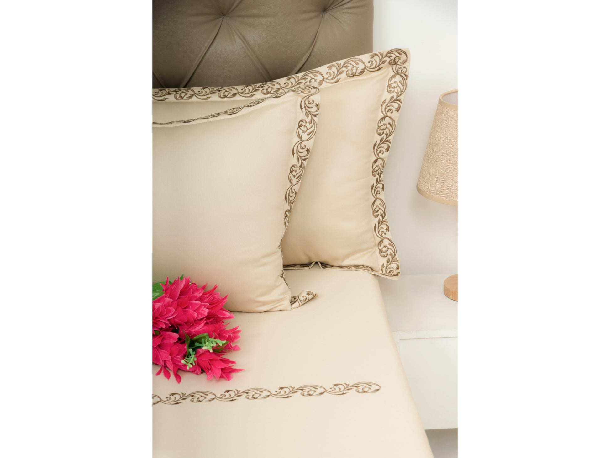 EMBROIDERY BEDSHEET 100% COTTON (3PCS) - Bedding Bliss