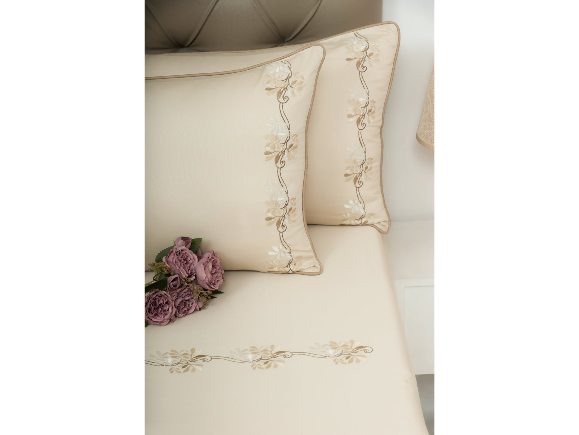 EMBROIDERY BEDSHEET 100% COTTON (3PCS) - Bedding Bliss