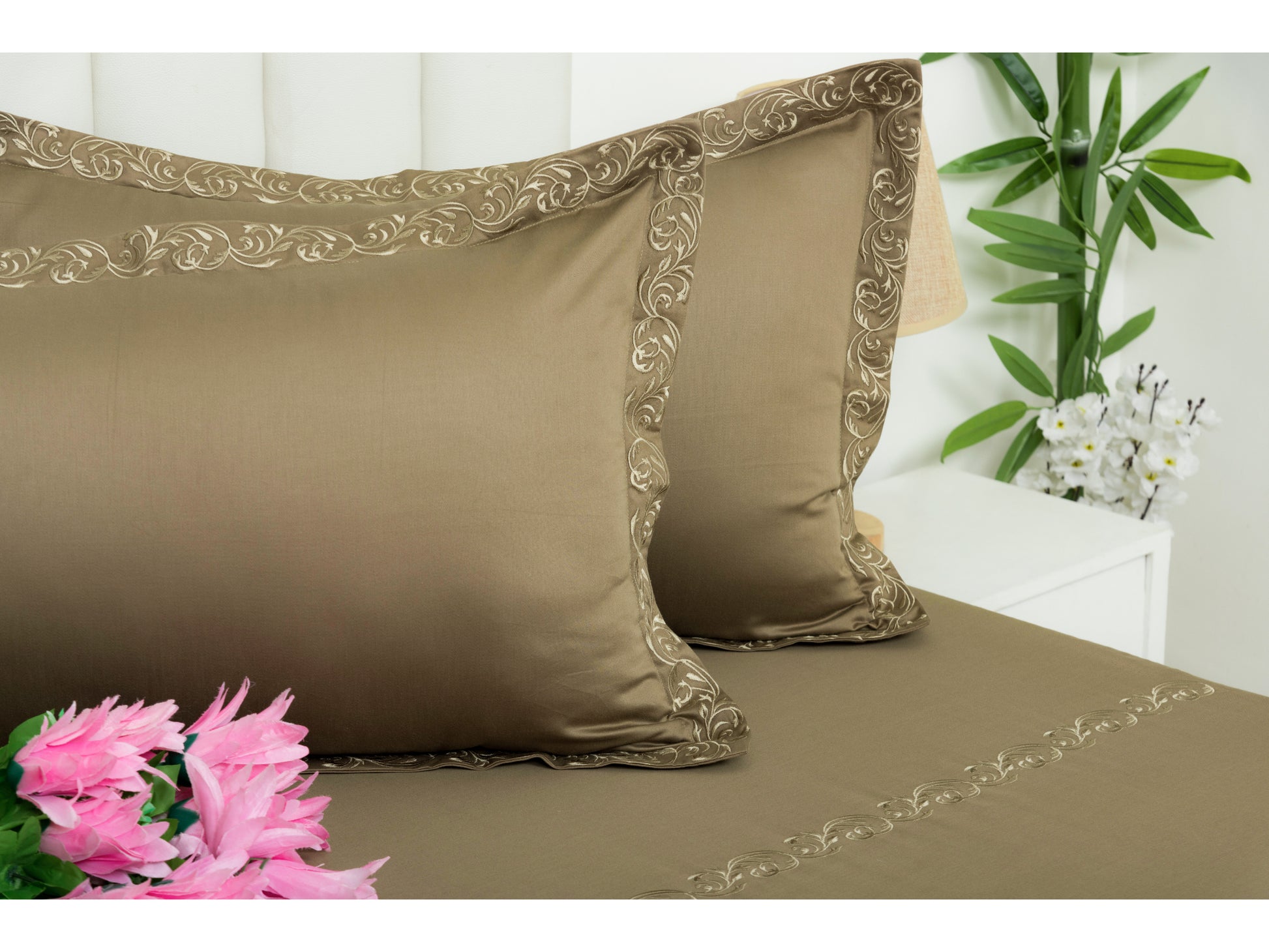 EMBROIDERY BEDSHEET 100% COTTON (3PCS) - Bedding Bliss