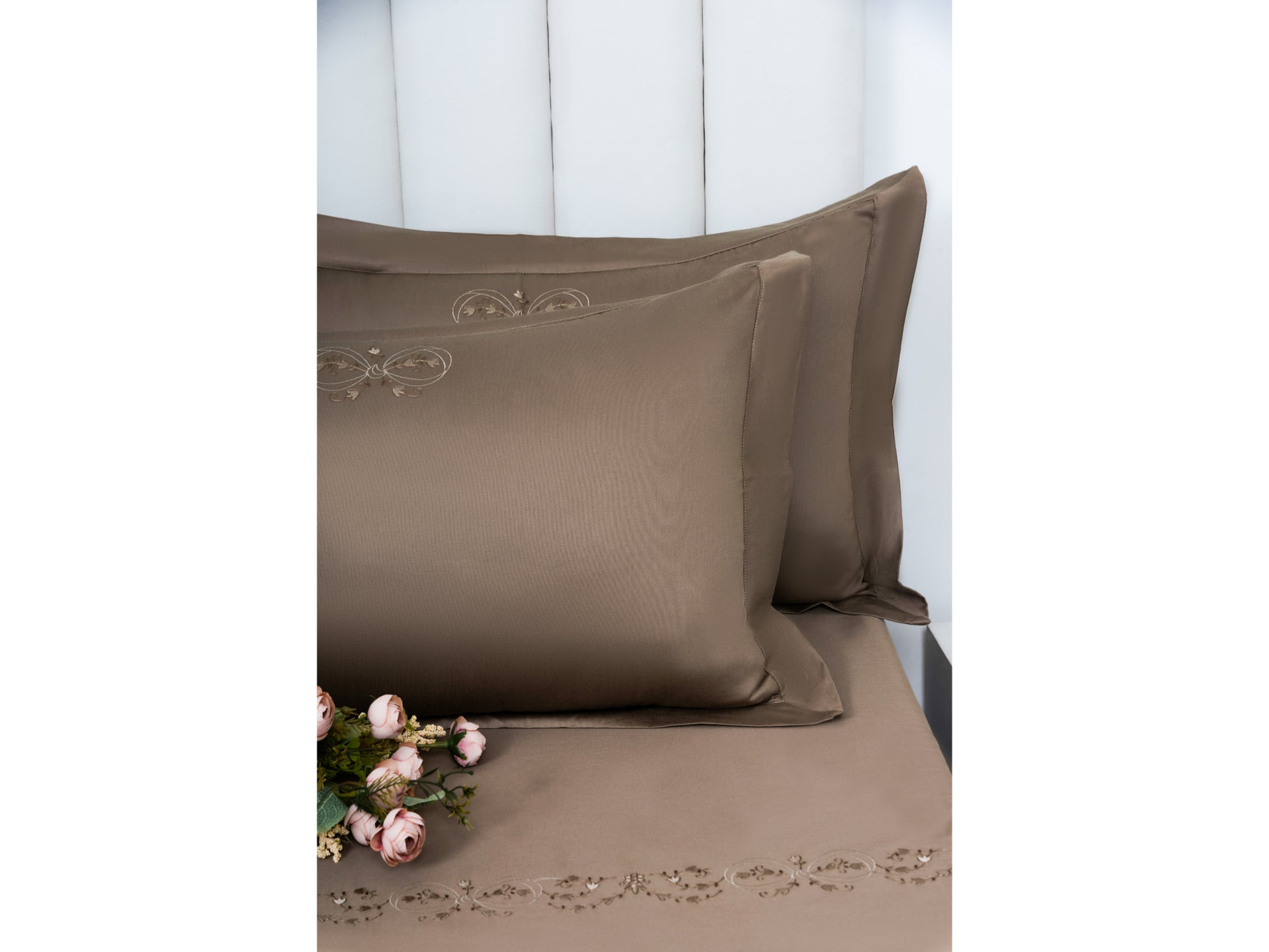 EMBROIDERY BEDSHEET 100% COTTON (3PCS) - Bedding Bliss