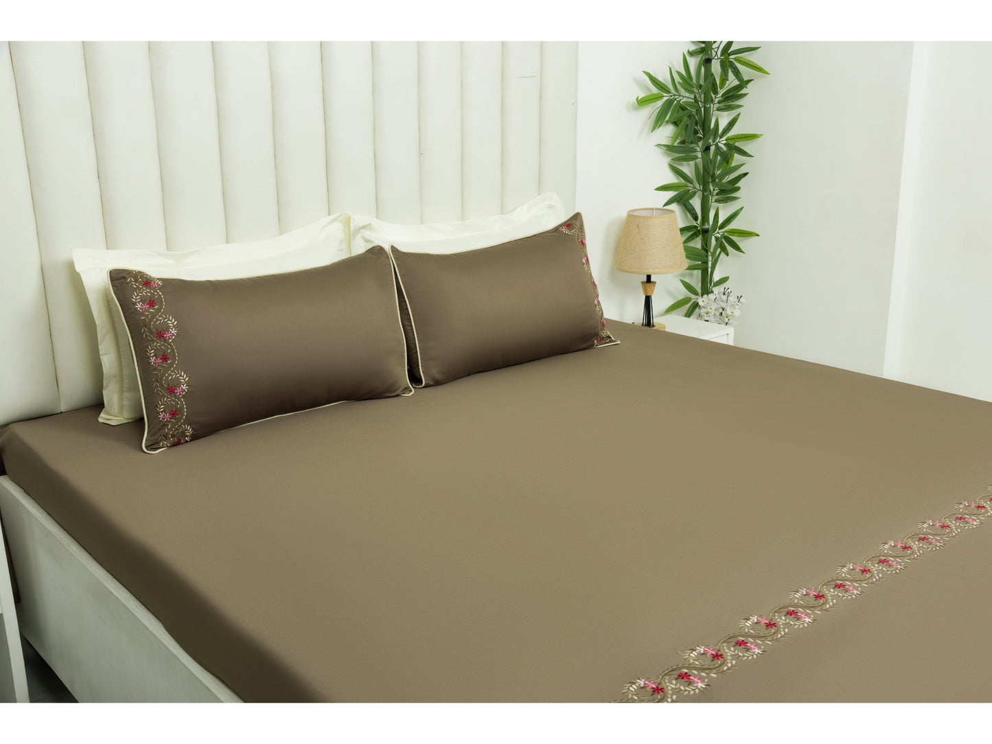 EMBROIDERY BEDSHEET 100% COTTON (3PCS)