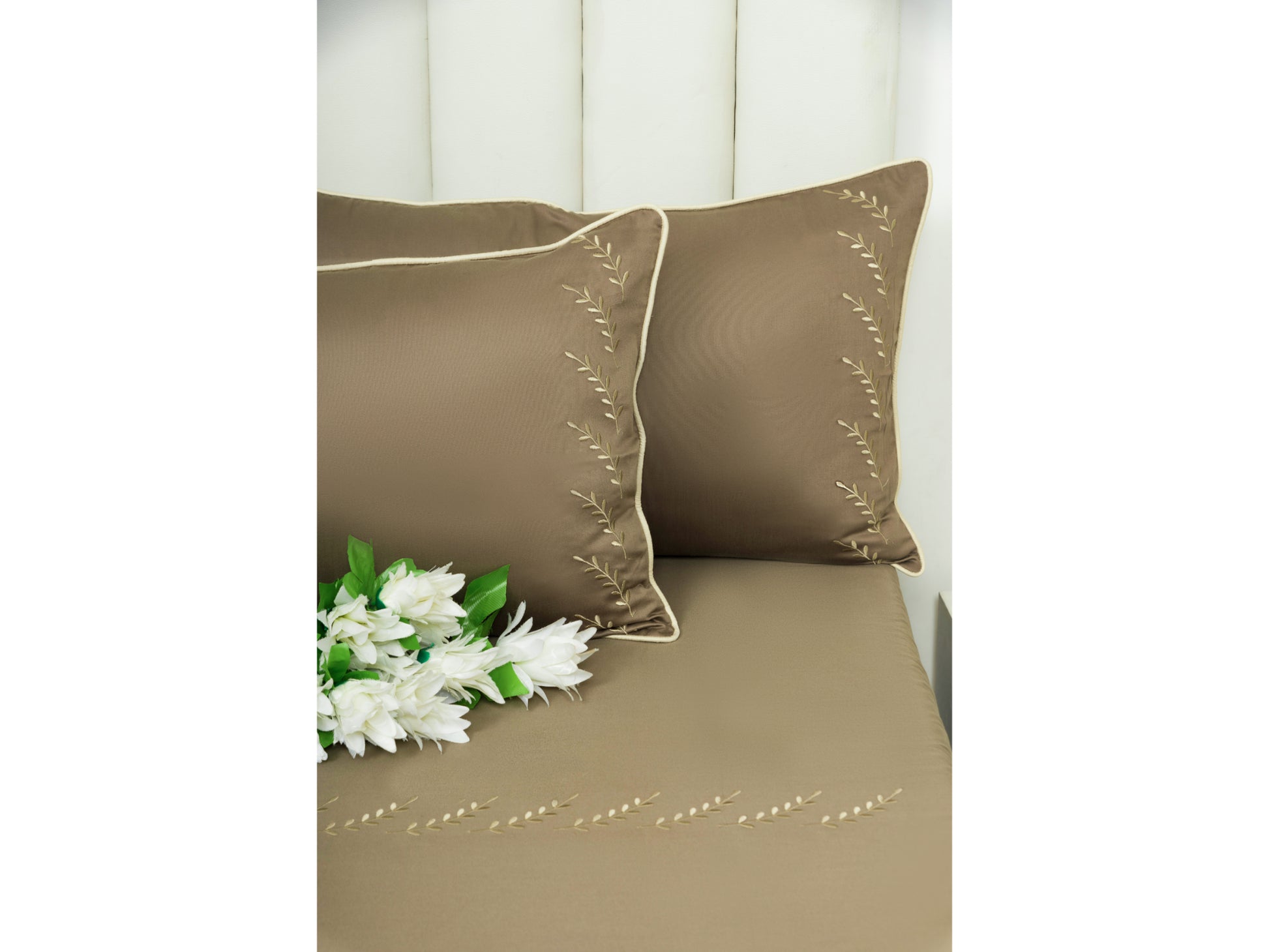 EMBROIDERY BEDSHEET 100% COTTON (3PCS) - Bedding Bliss