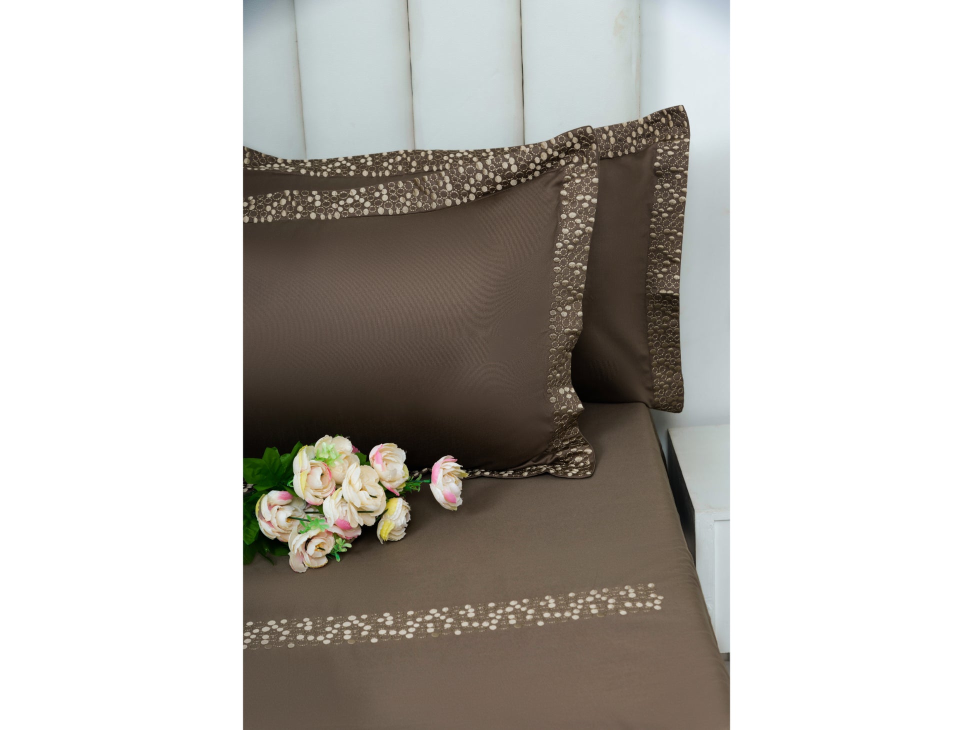 EMBROIDERY BEDSHEET 100% COTTON (3PCS) - Bedding Bliss