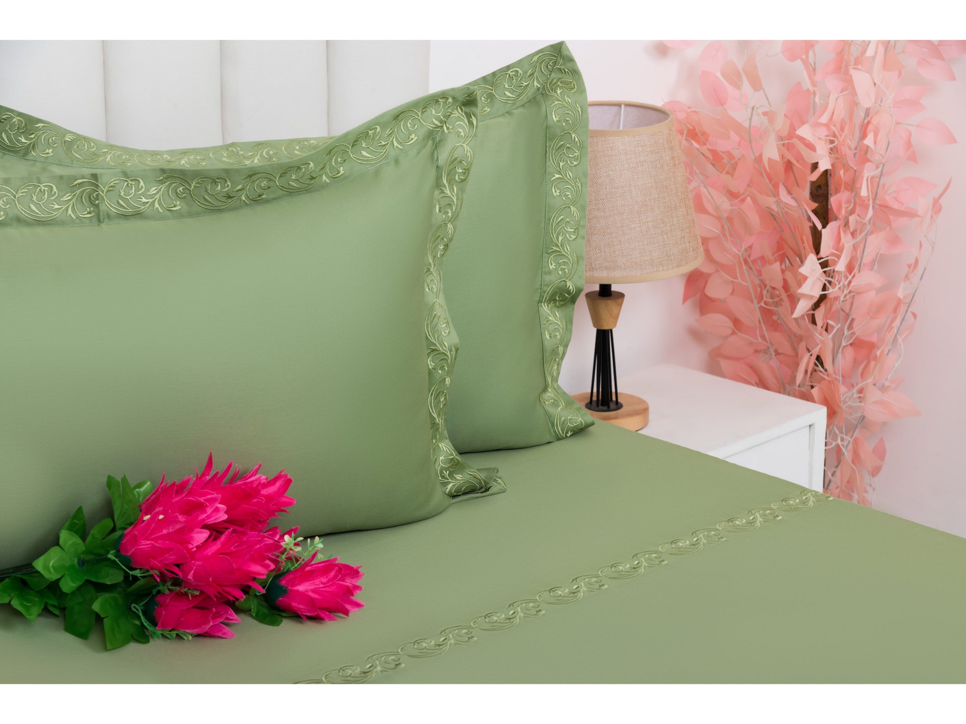 EMBROIDERY BEDSHEET 100% COTTON (3PCS) - Bedding Bliss
