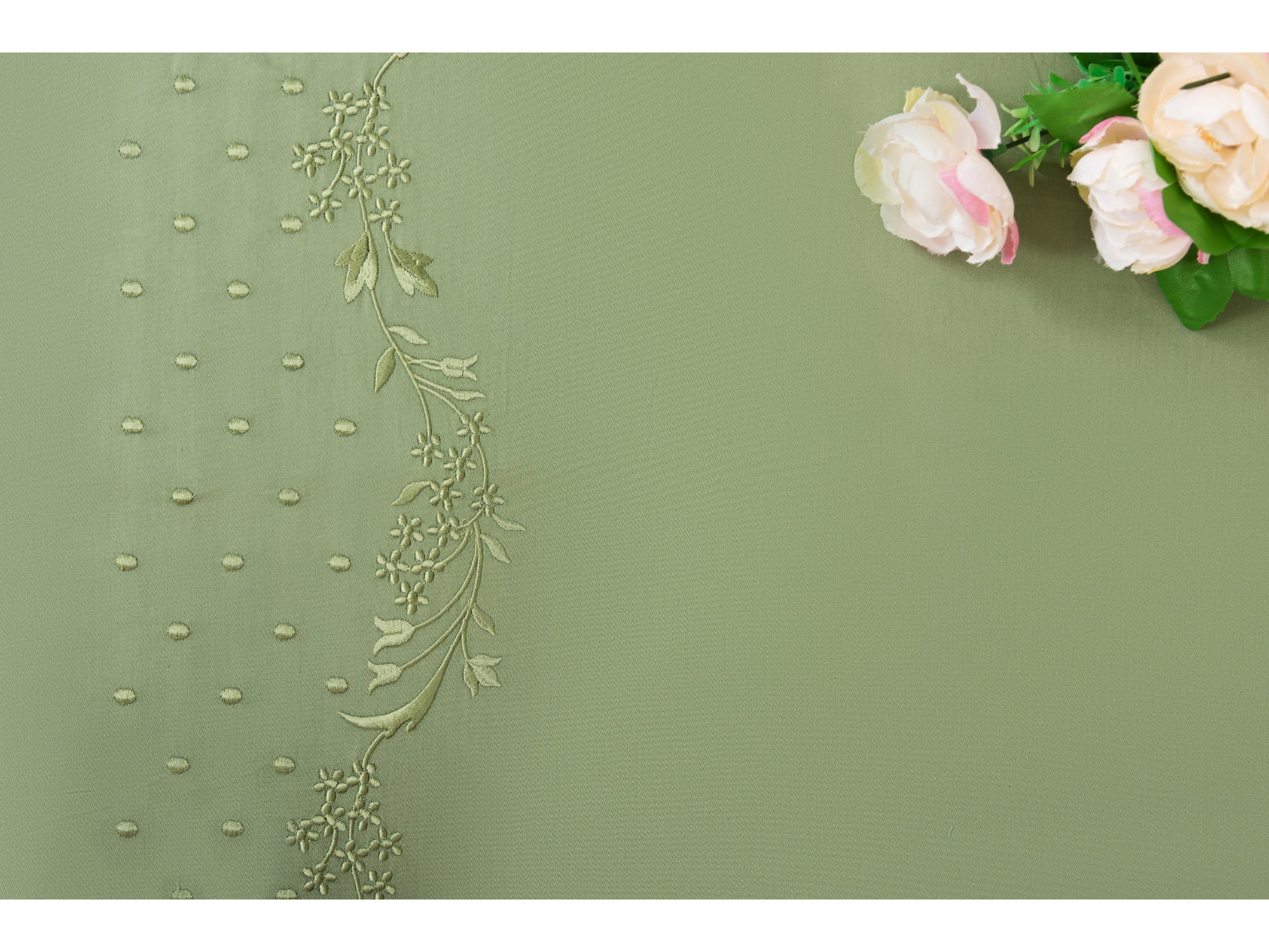 EMBROIDERY BEDSHEET 100% COTTON (3PCS) - Bedding Bliss