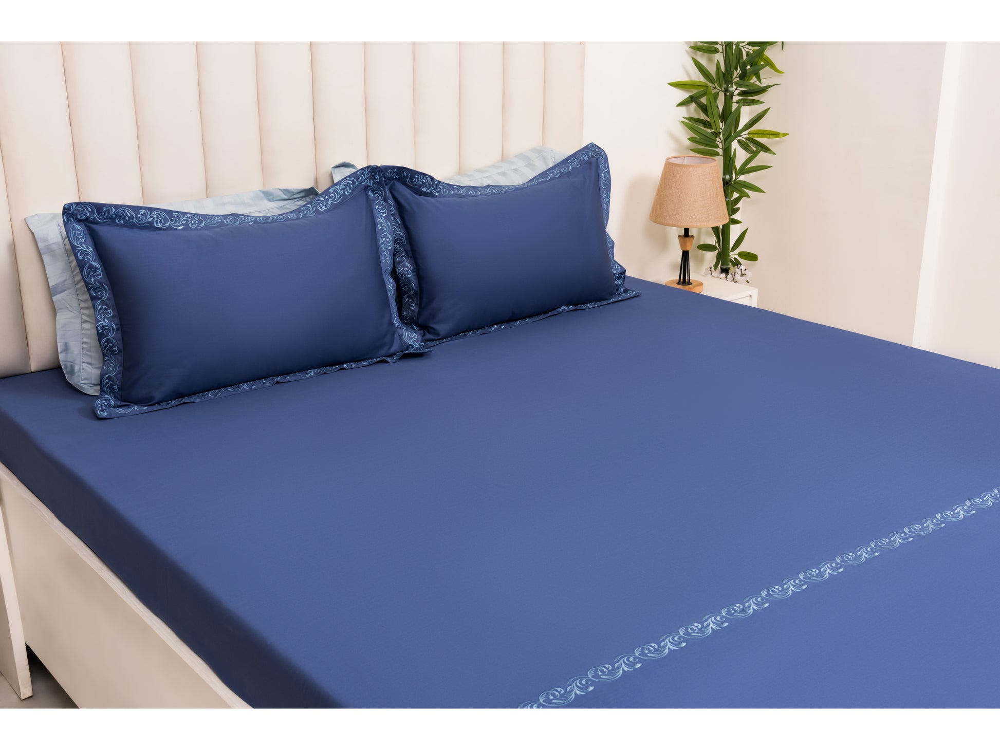 EMBROIDERY BEDSHEET 100% COTTON (3PCS) - Bedding Bliss