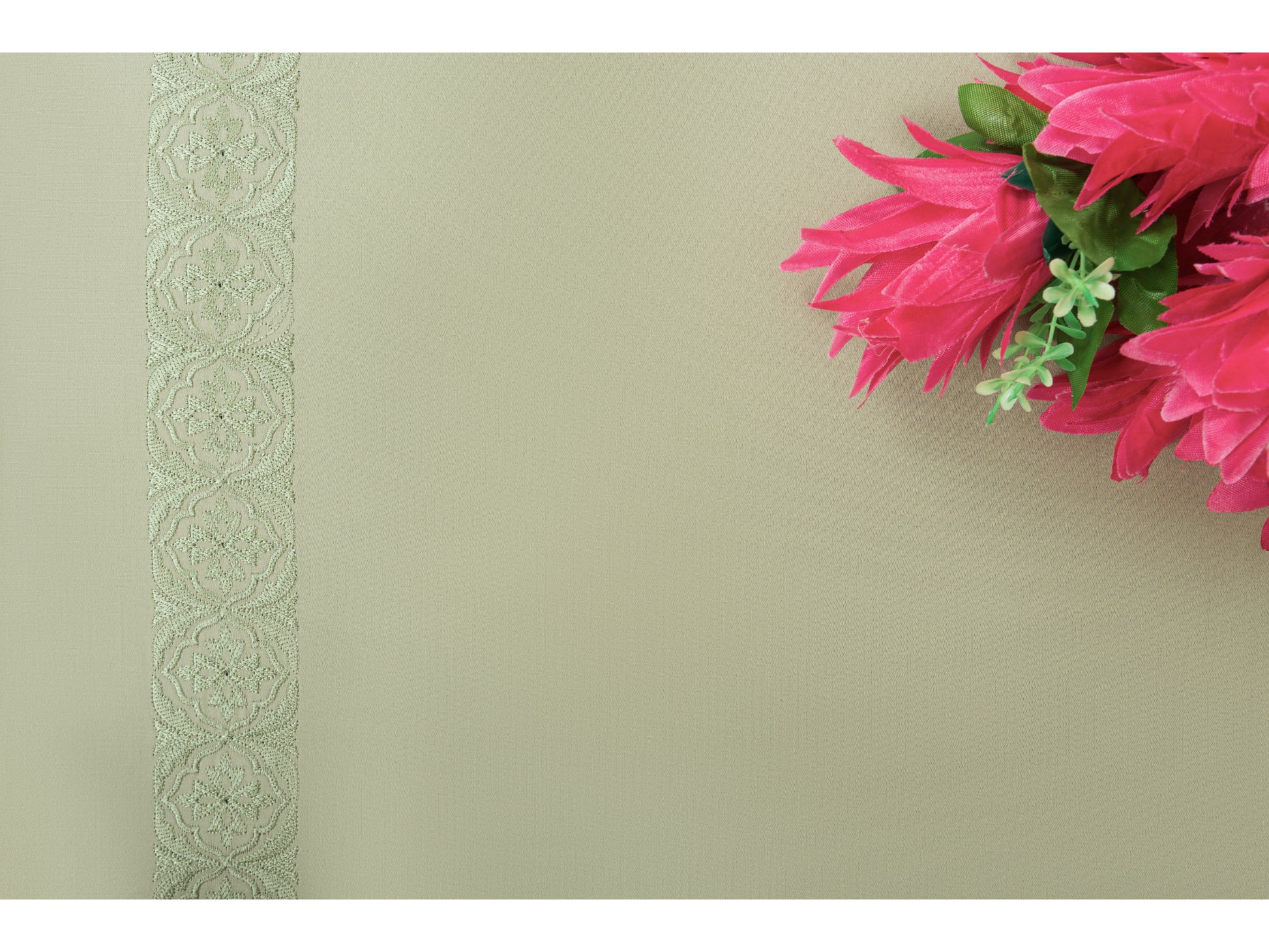 EMBROIDERY BEDSHEET 100% COTTON (3PCS) - Bedding Bliss