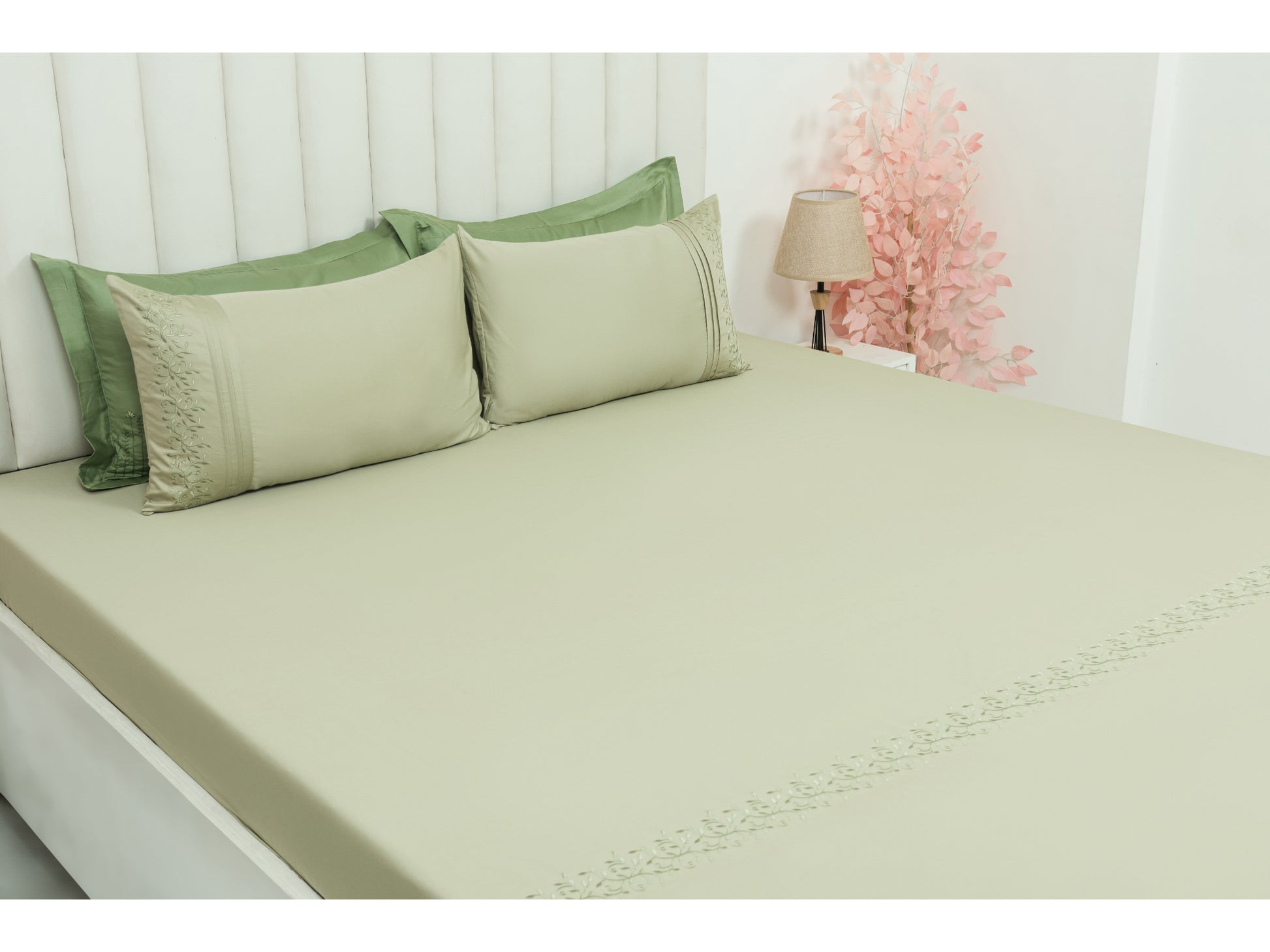 EMBROIDERY BEDSHEET 100% COTTON (3PCS) - Bedding Bliss
