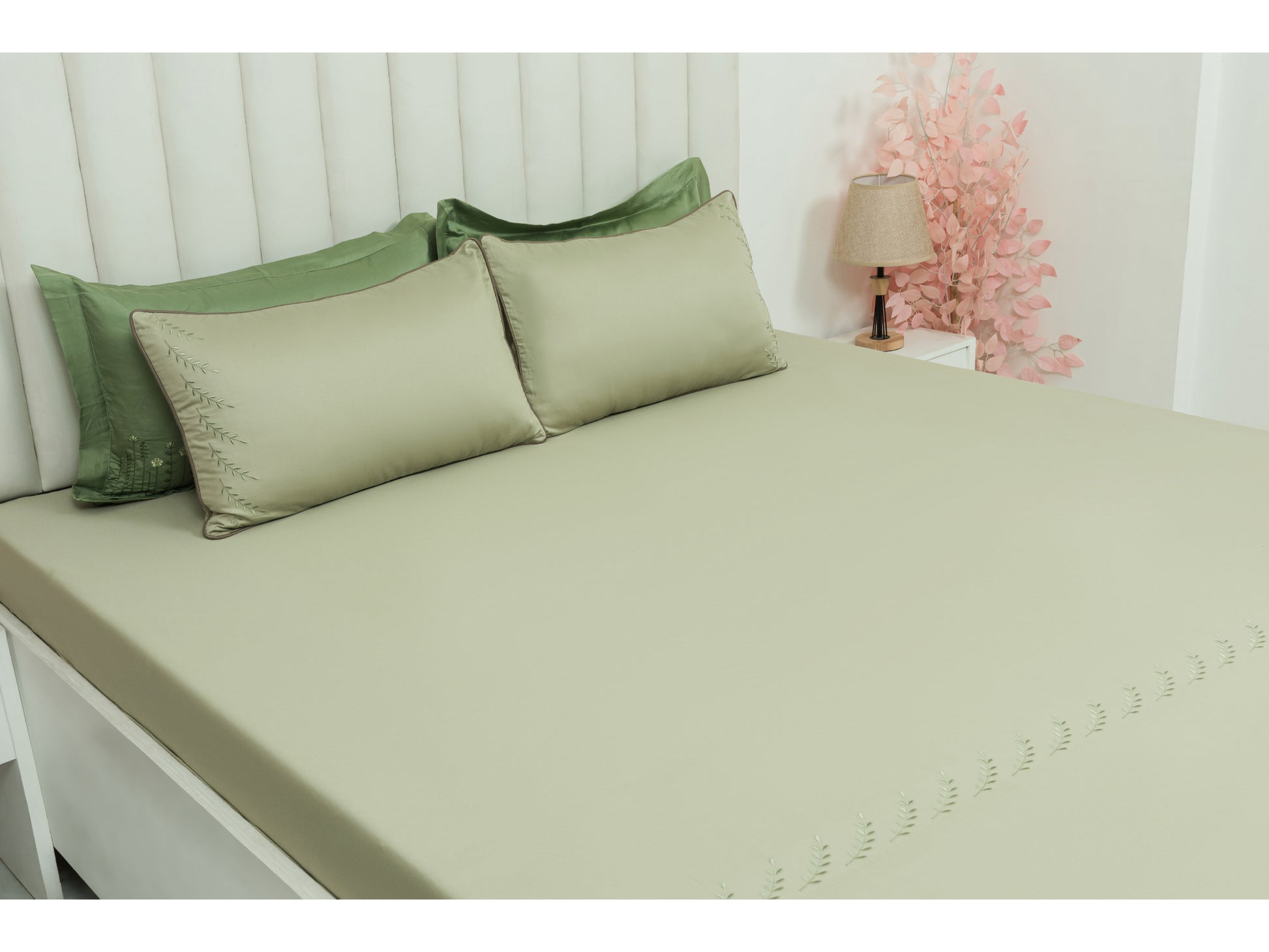 EMBROIDERY BEDSHEET 100% COTTON (3PCS) - Bedding Bliss