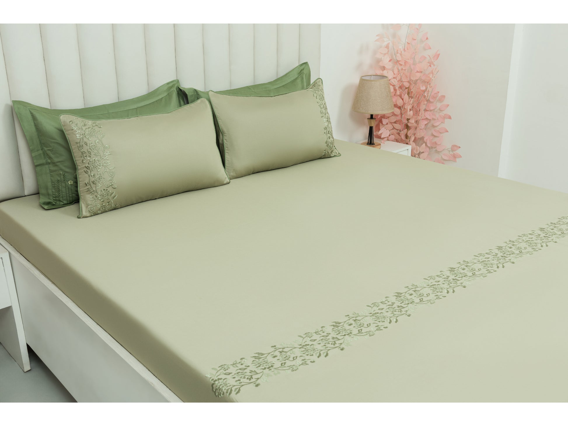EMBROIDERY BEDSHEET 100% COTTON (3PCS) - Bedding Bliss