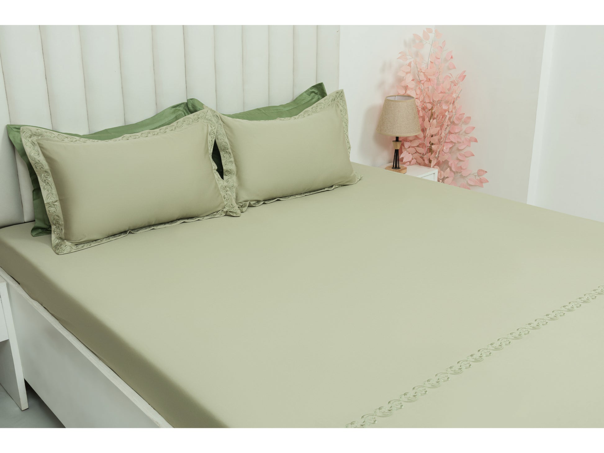 EMBROIDERY BEDSHEET 100% COTTON (3PCS) - Bedding Bliss