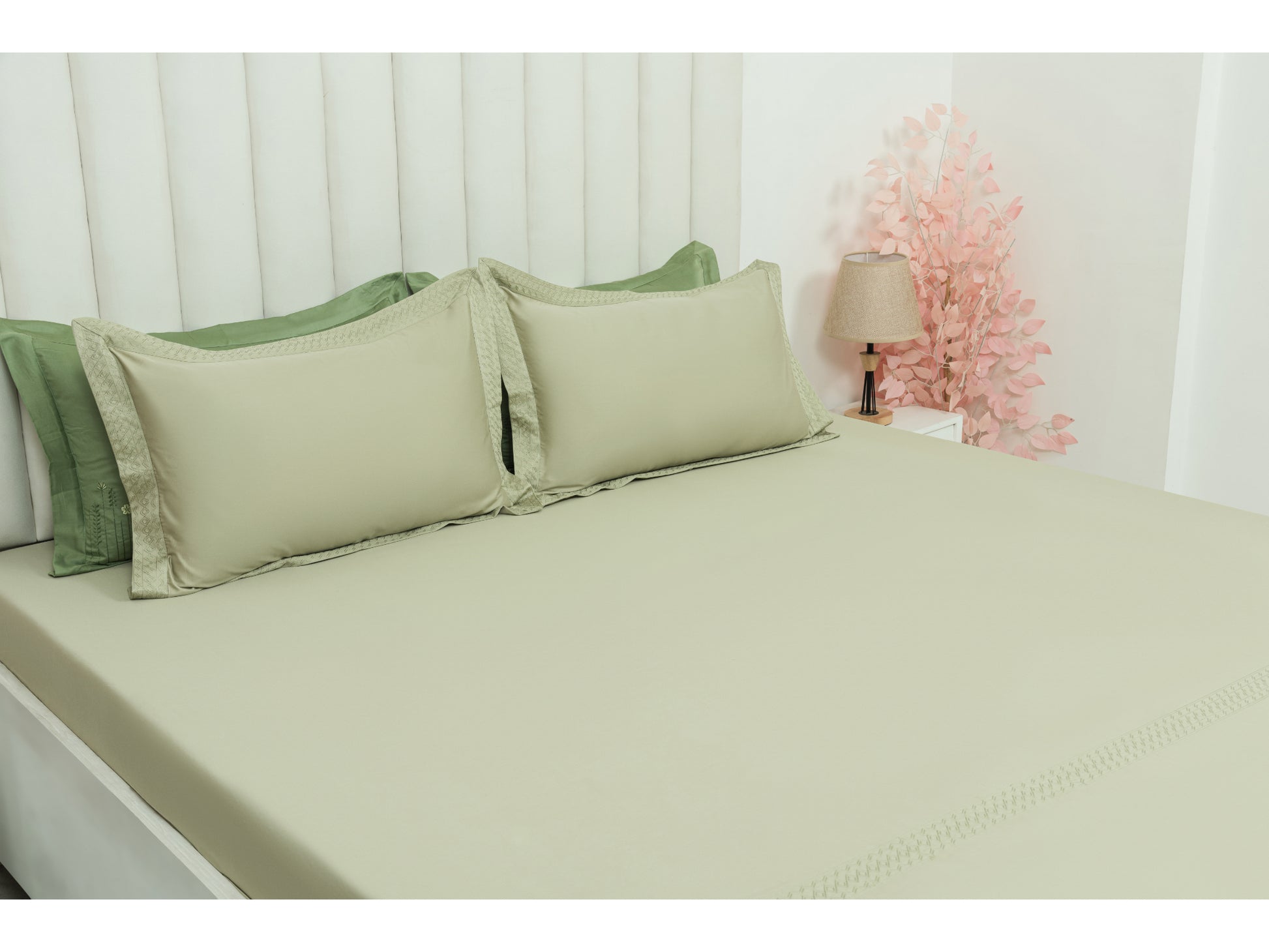 EMBROIDERY BEDSHEET 100% COTTON (3PCS) - Bedding Bliss