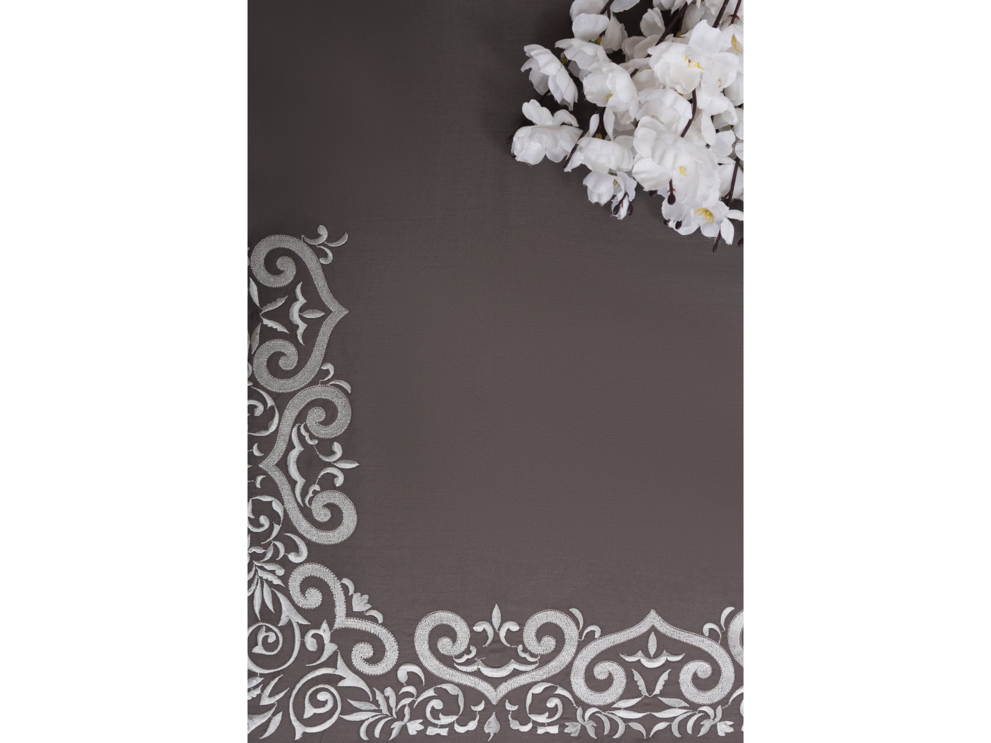 EMBROIDERY BEDSHEET 100% COTTON (3PCS) - Bedding Bliss