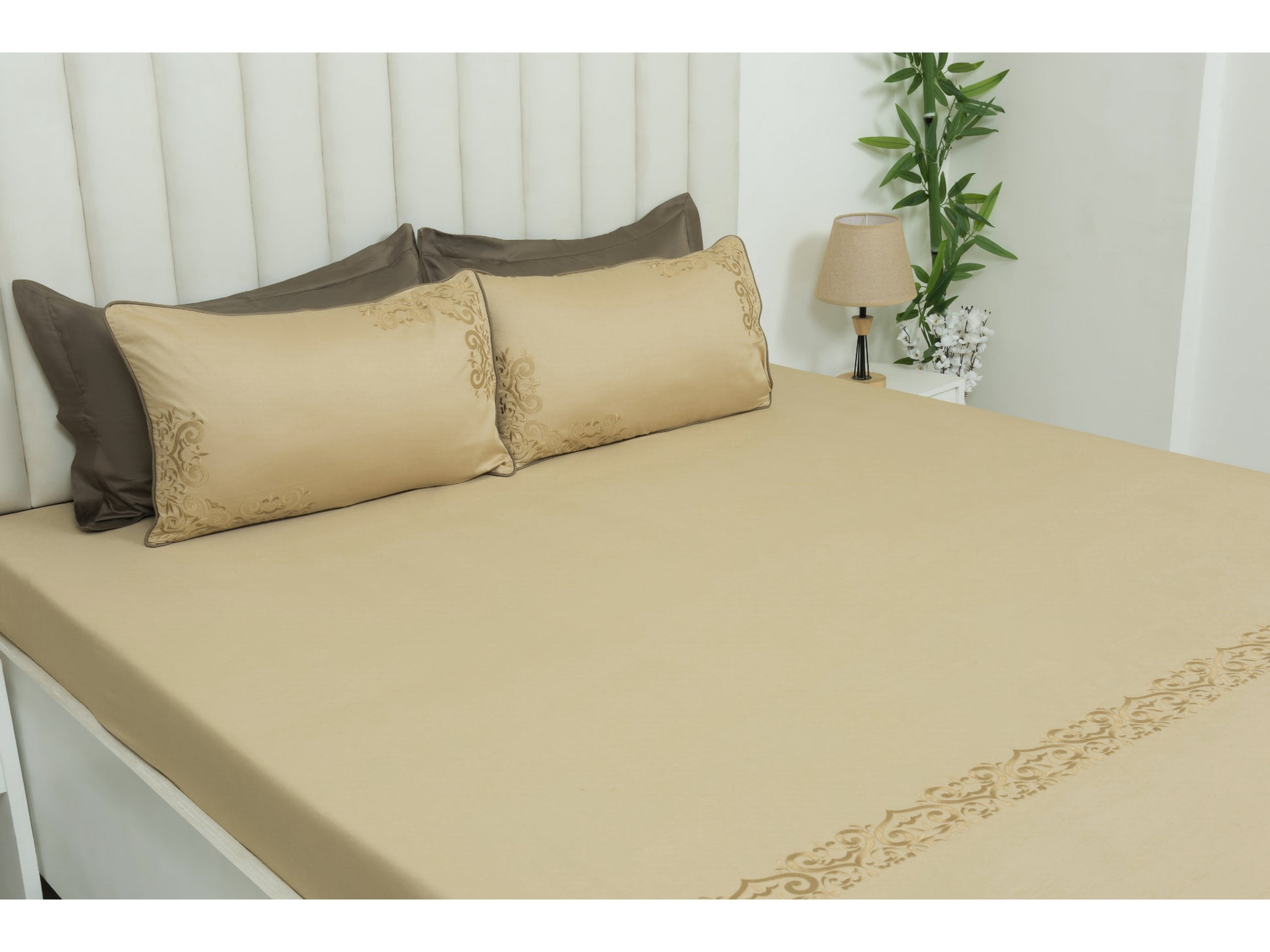 EMBROIDERY BEDSHEET 100% COTTON (3PCS) - Bedding Bliss