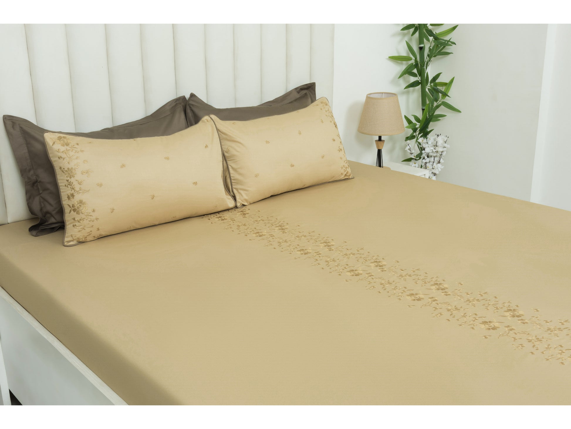 EMBROIDERY BEDSHEET 100% COTTON (3PCS) - Bedding Bliss