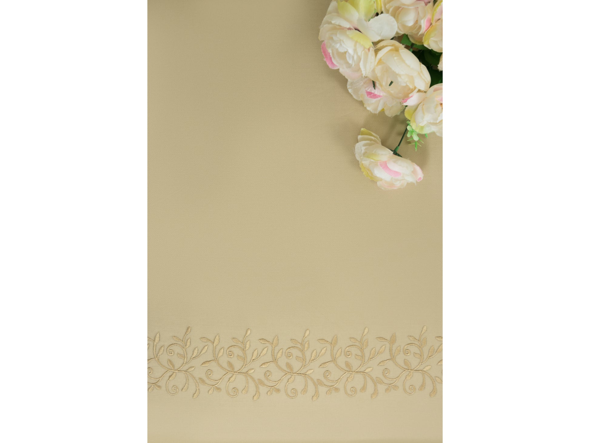 EMBROIDERY BEDSHEET 100% COTTON (3PCS) - Bedding Bliss