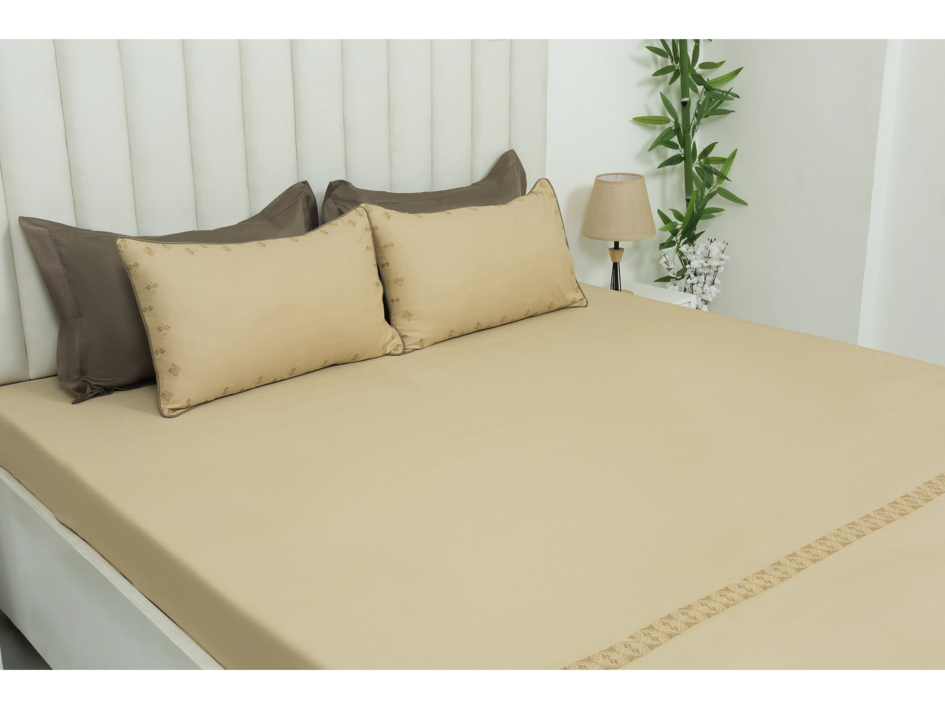 EMBROIDERY BEDSHEET 100% COTTON (3PCS) - Bedding Bliss