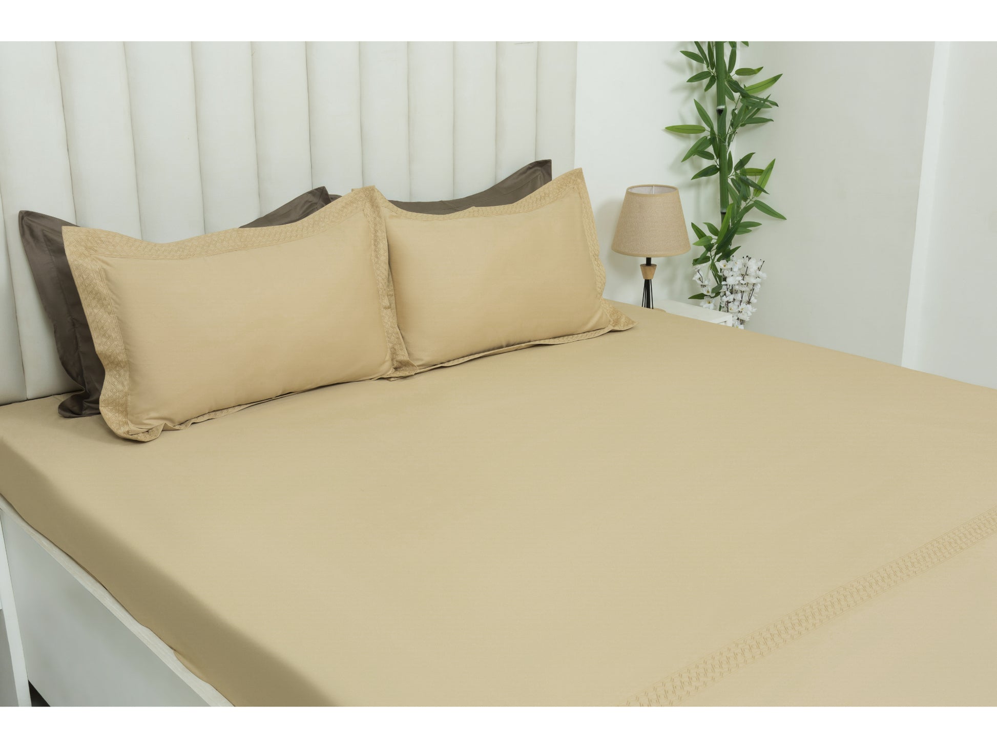 EMBROIDERY BEDSHEET 100% COTTON (3PCS) - Bedding Bliss