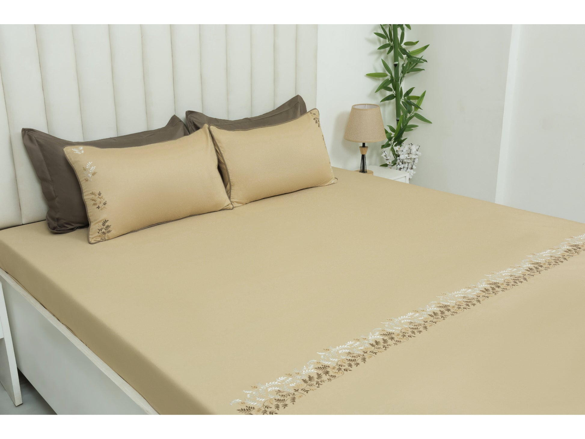 EMBROIDERY BEDSHEET 100% COTTON (3PCS) - Bedding Bliss