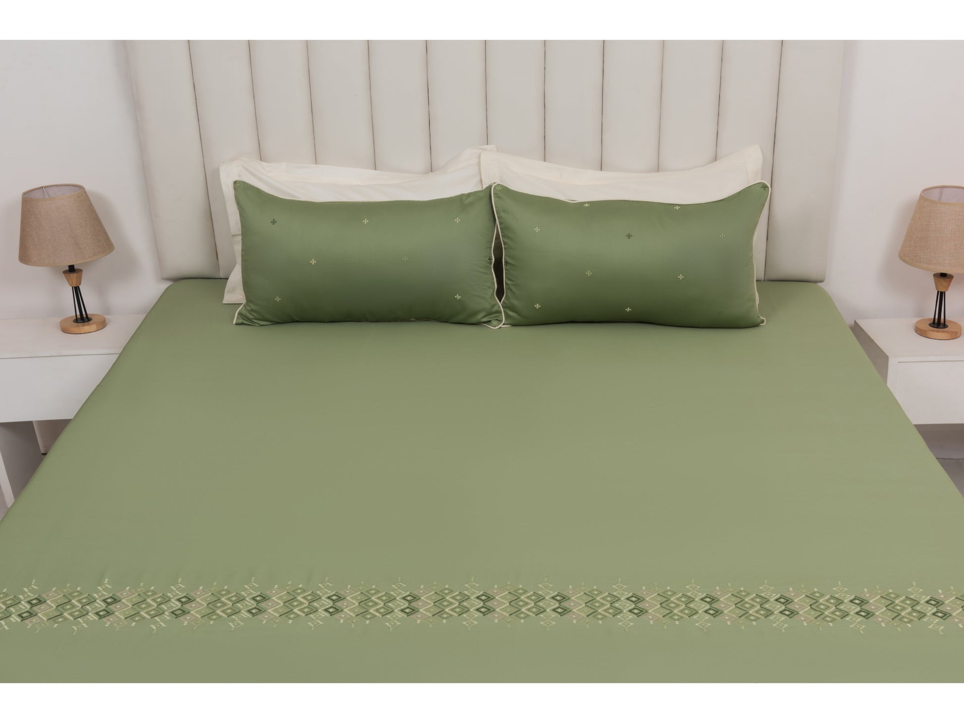 EMBROIDERY BEDSHEET 100% COTTON (3PCS) - Bedding Bliss