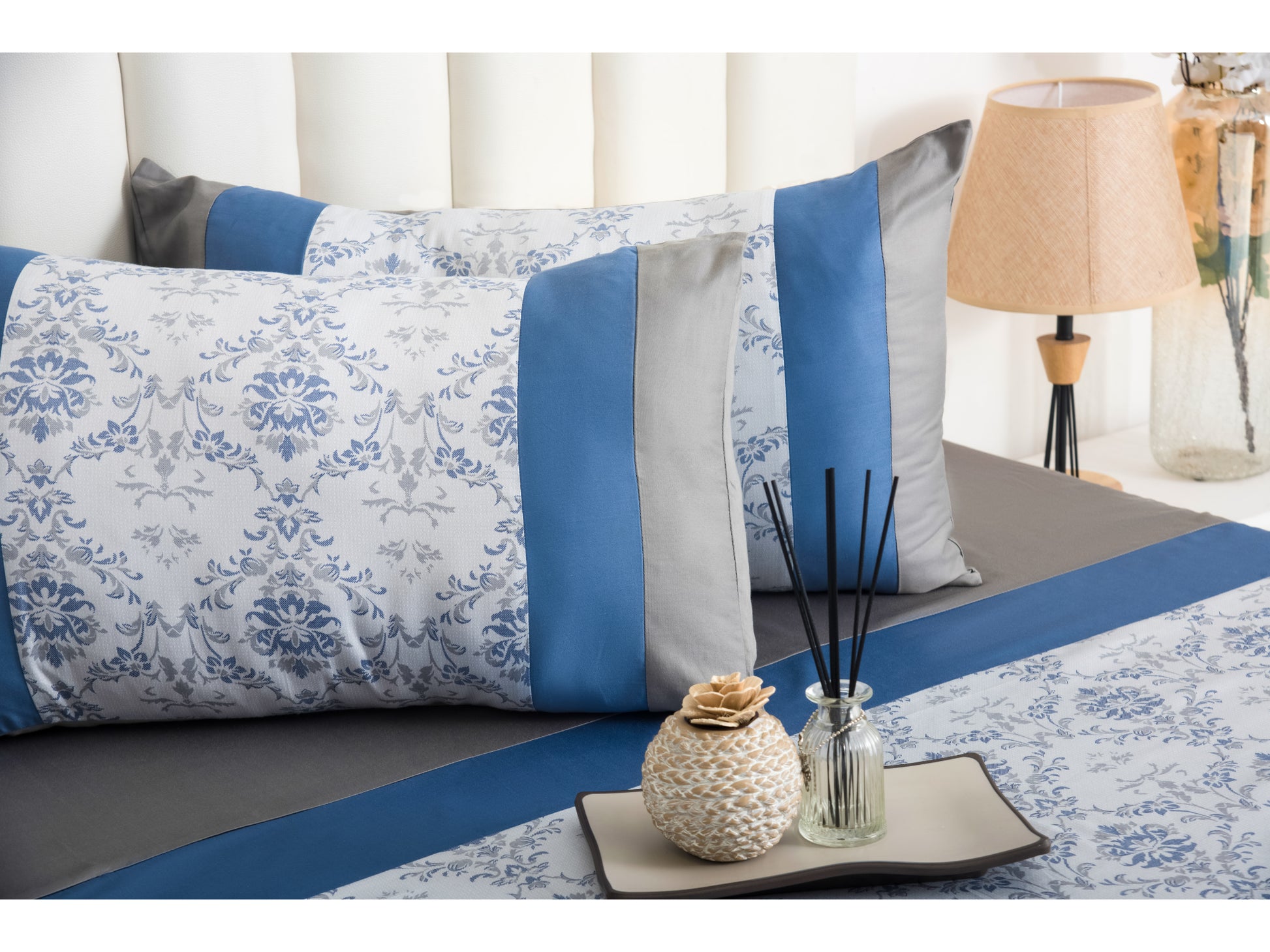PRINTED WITH PATCH WORK 100% COTTON BEDSHEET (3PCS) - Bedding Bliss