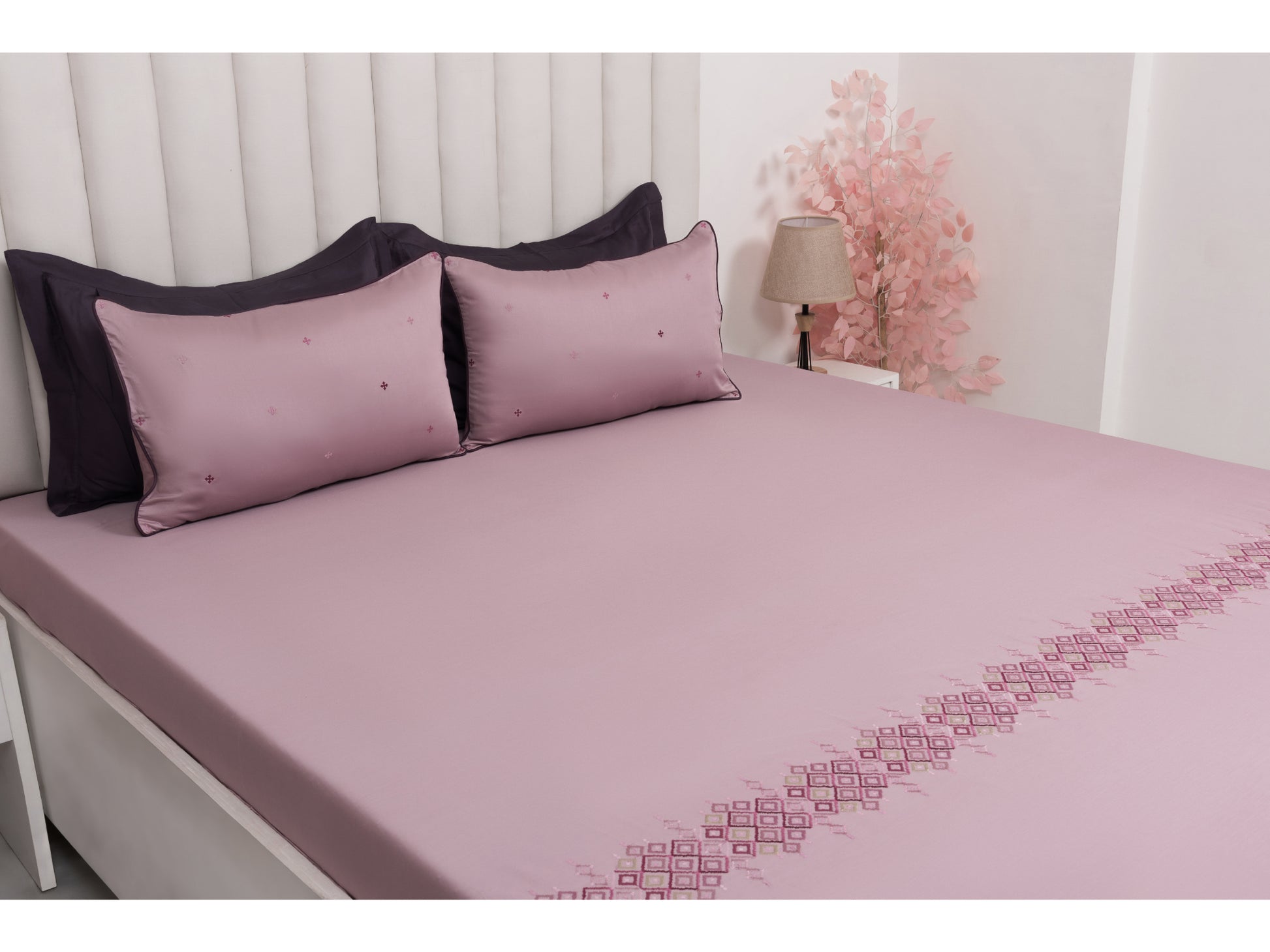 EMBROIDERY BEDSHEET 100% COTTON (3PCS) - Bedding Bliss