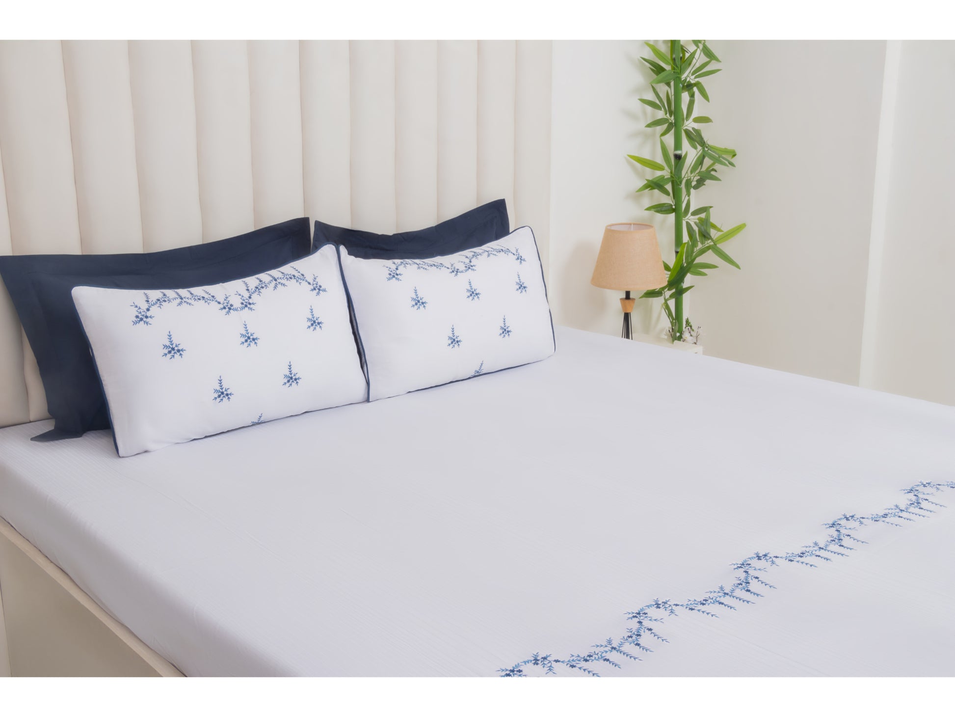 EMBROIDERY BEDSHEET 100% COTTON (3PCS) - Bedding Bliss