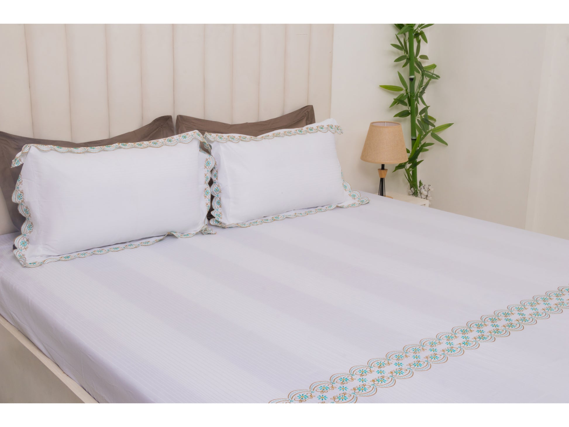 EMBROIDERY BEDSHEET 100% COTTON (3PCS, WHITE 2) - Bedding Bliss
