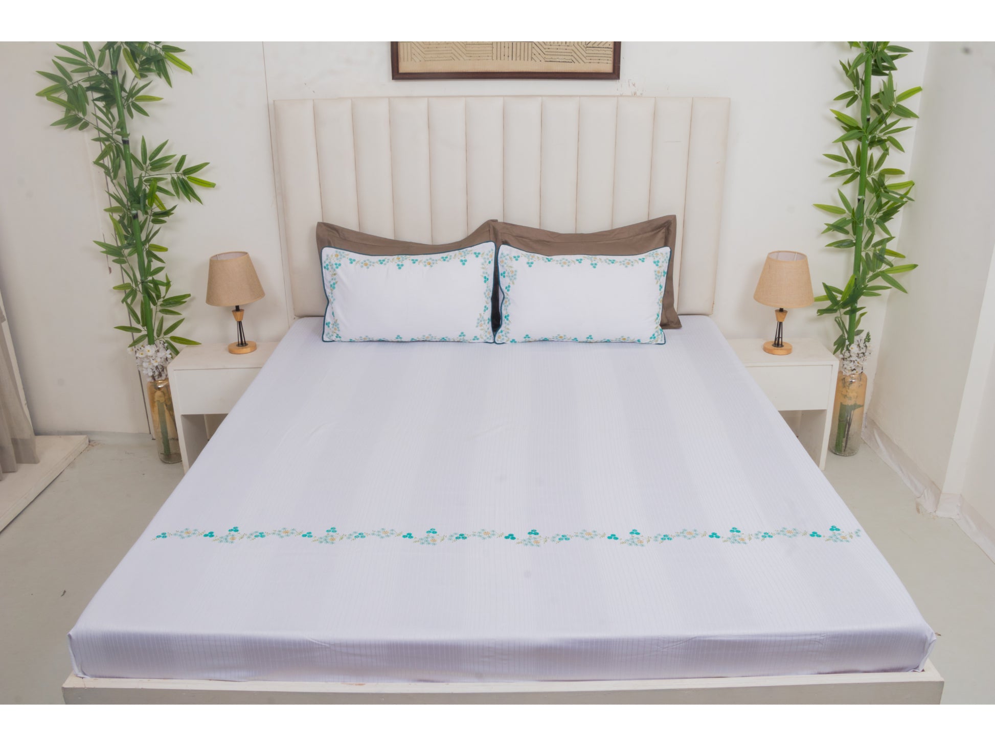 EMBROIDERY BEDSHEET 100% COTTON (3PCS, WHITE) - Bedding Bliss