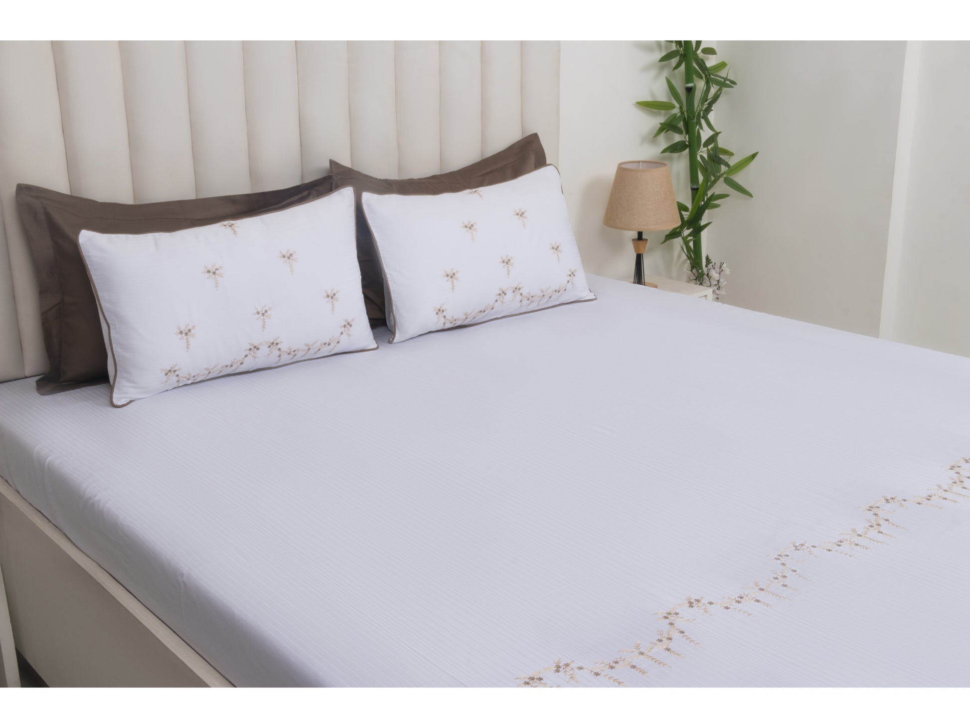EMBROIDERY BEDSHEET 100% COTTON (3PCS) - Bedding Bliss