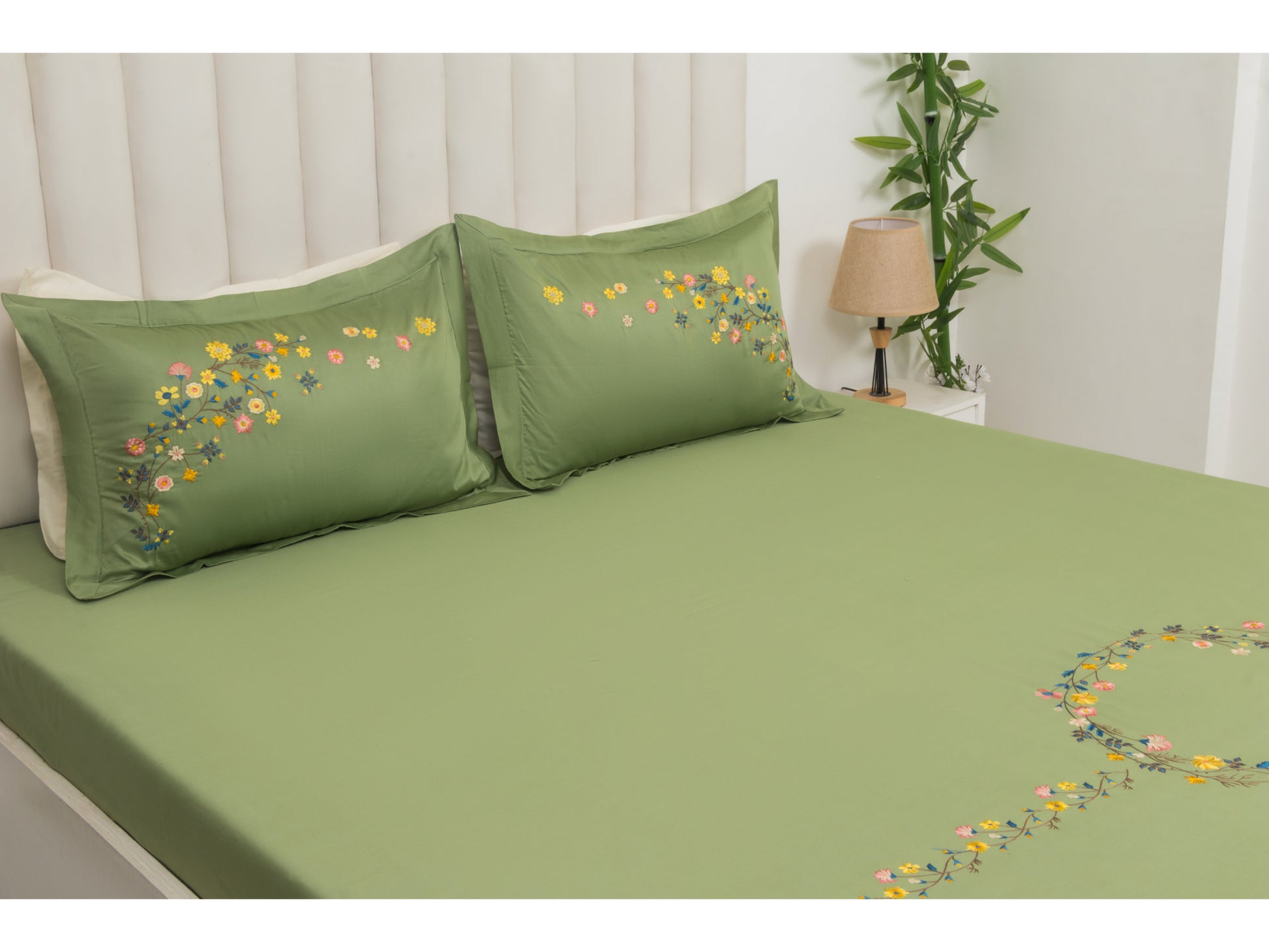 EMBROIDERY BEDSHEET 100% COTTON (3PCS) - Bedding Bliss
