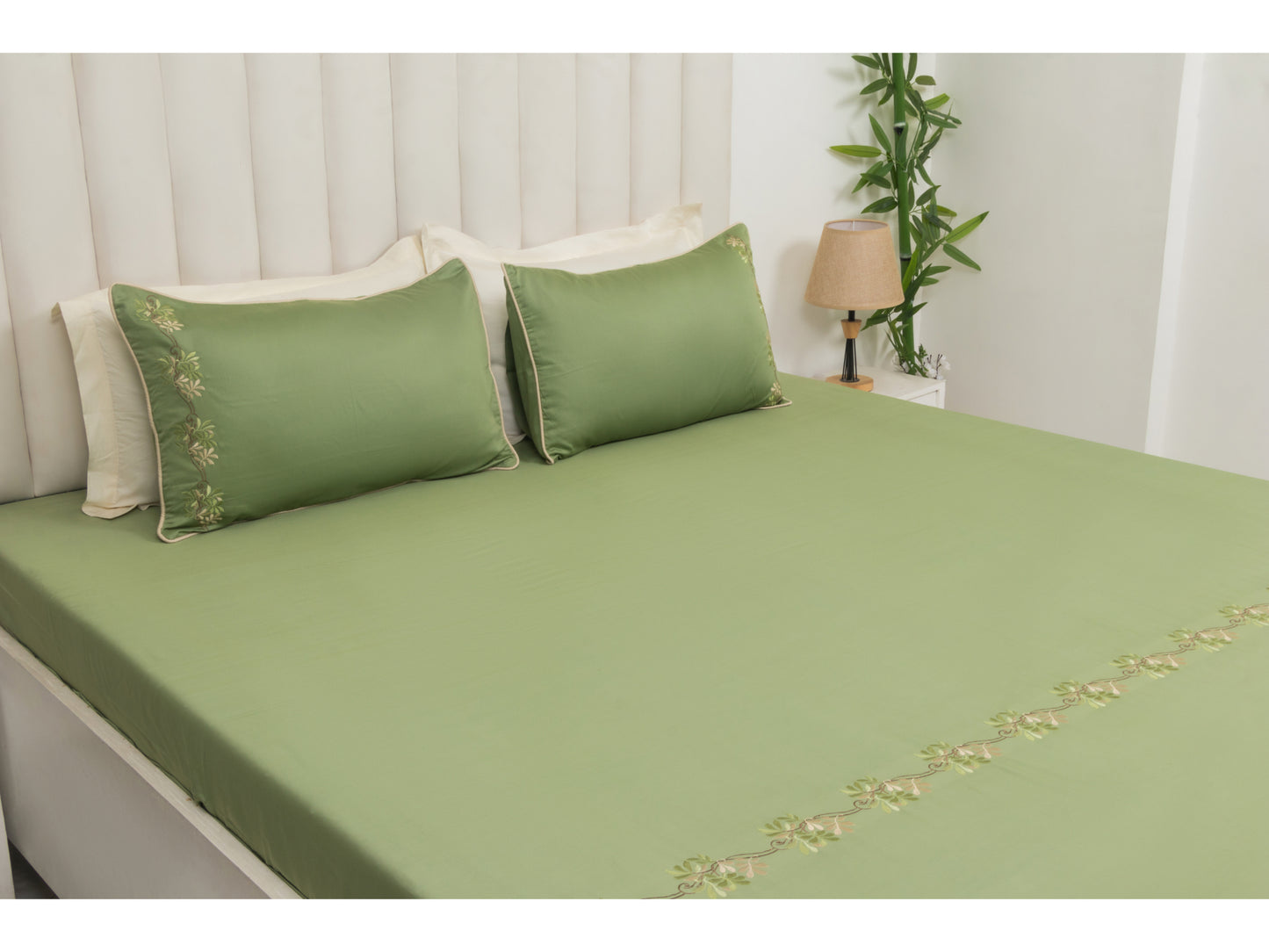 EMBROIDERY BEDSHEET 100% COTTON (3PCS) - Bedding Bliss