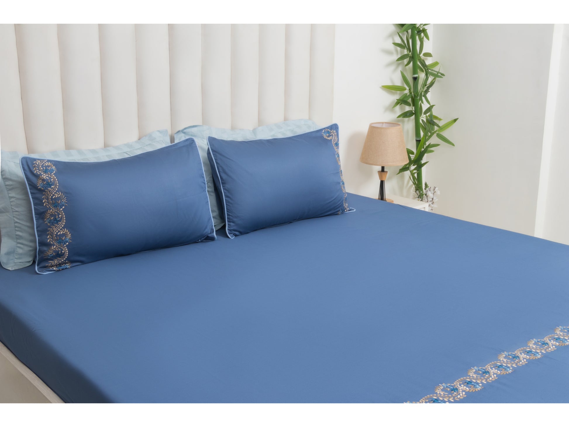 EMBROIDERY BEDSHEET 100% COTTON (3PCS) - Bedding Bliss