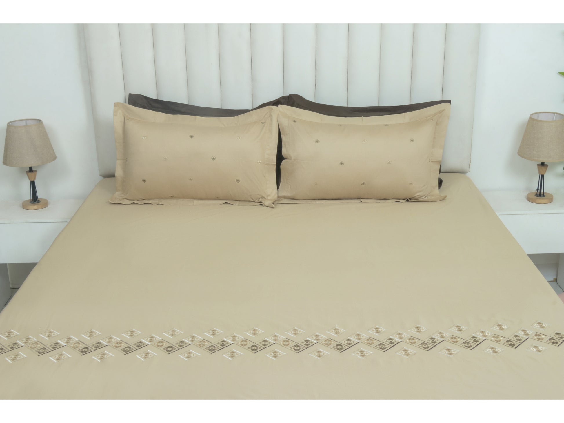EMBROIDERY BEDSHEET 100% COTTON (3PCS) - Bedding Bliss