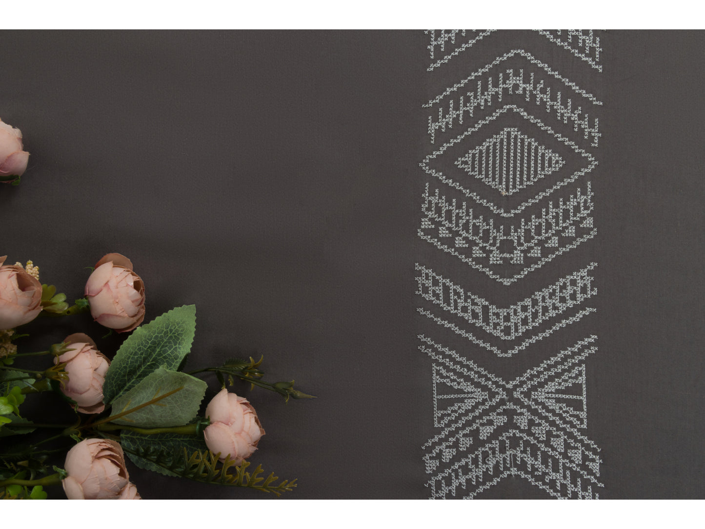 EMBROIDERY BEDSHEET 100% COTTON (3PCS) - Bedding Bliss