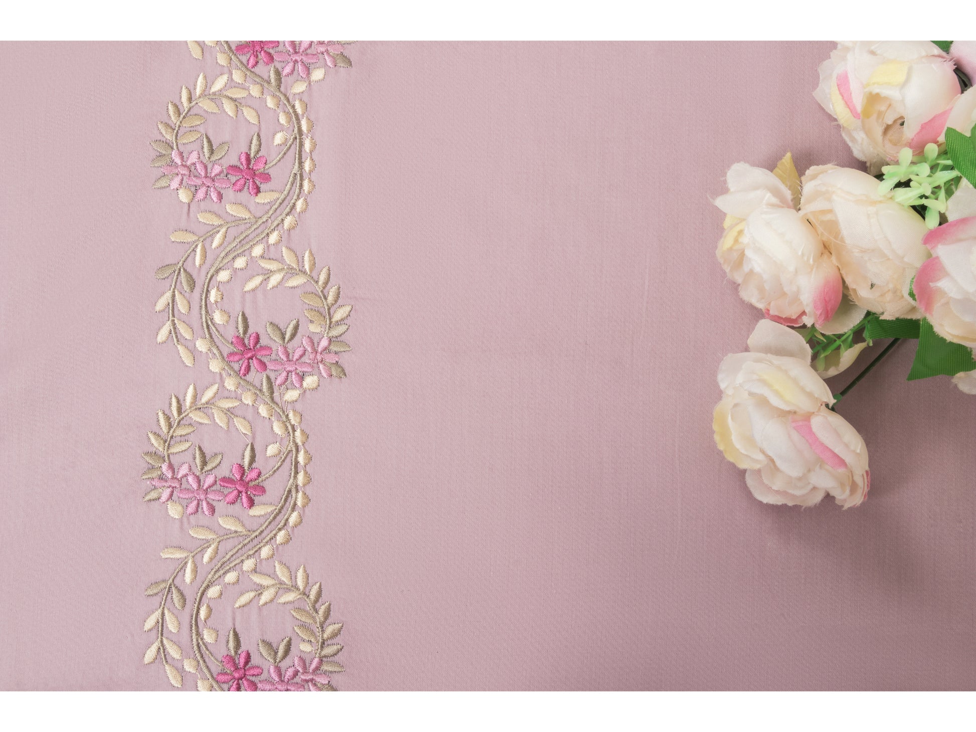 EMBROIDERY BEDSHEET 100% COTTON (3PCS) - Bedding Bliss